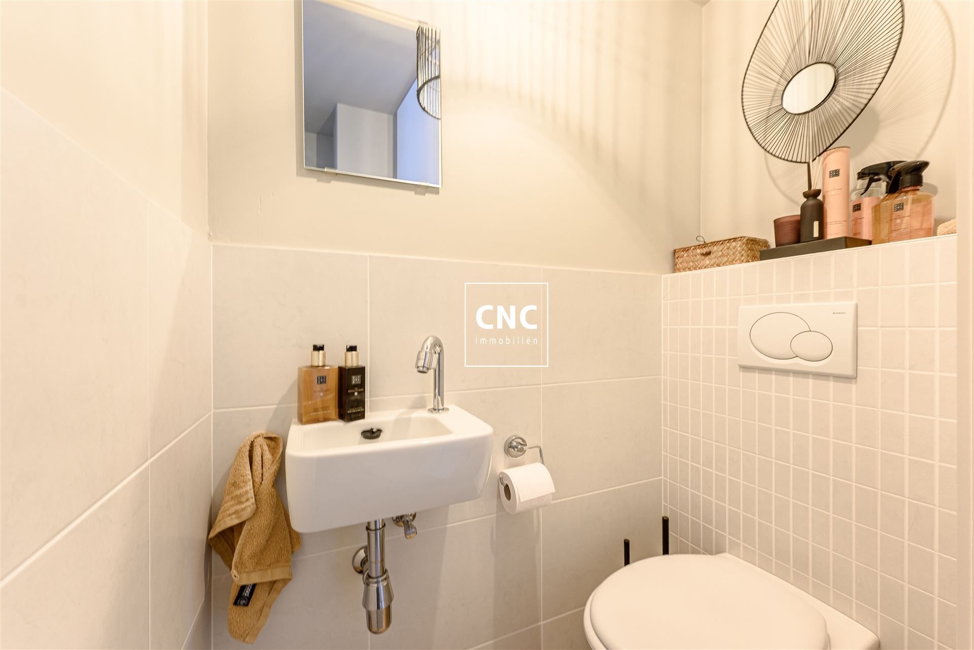 Gezellig ongemeubeld appartement nabij zee en Heldenplein foto 6