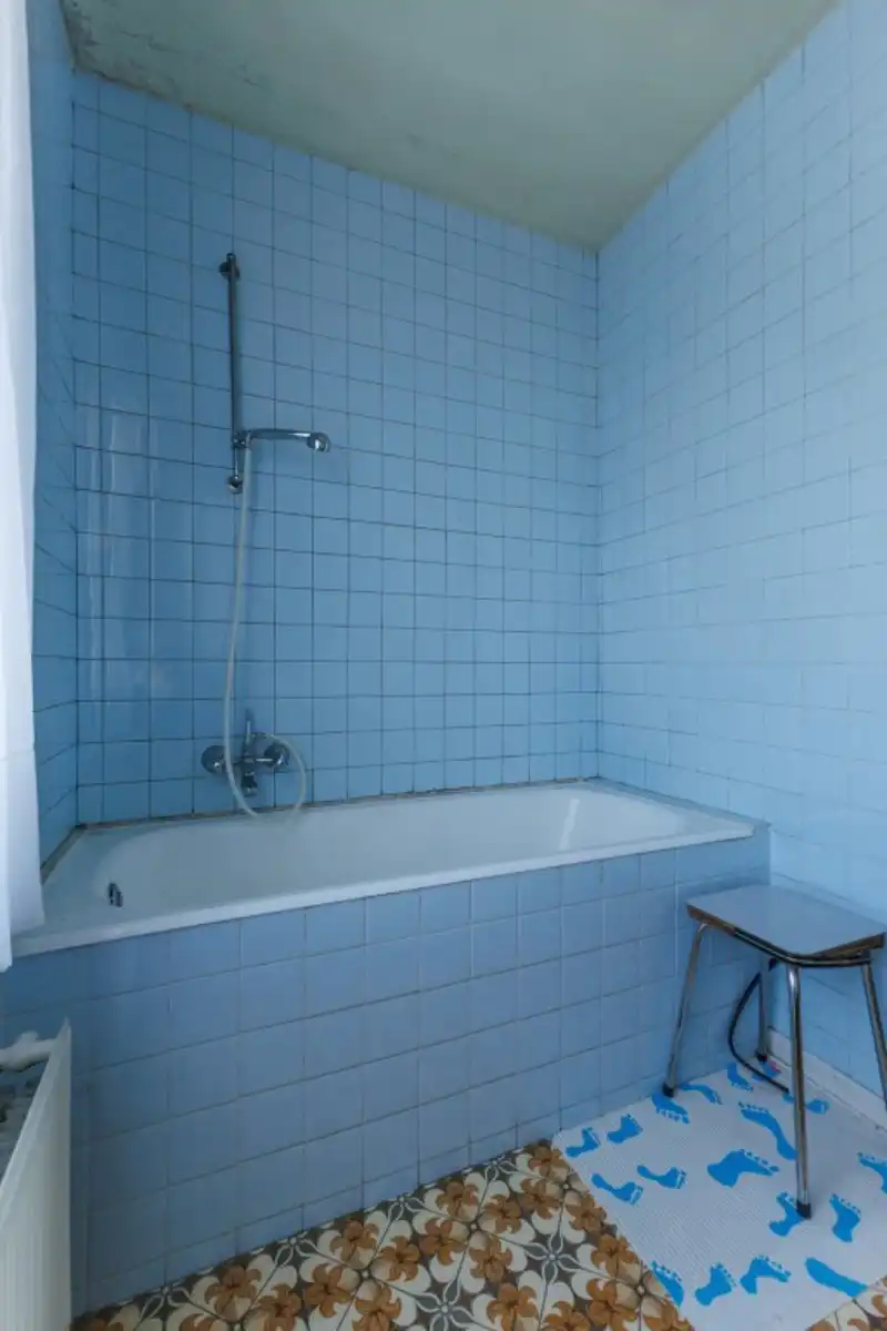 Gezinswoning met grote tuin in groene omgeving foto 20