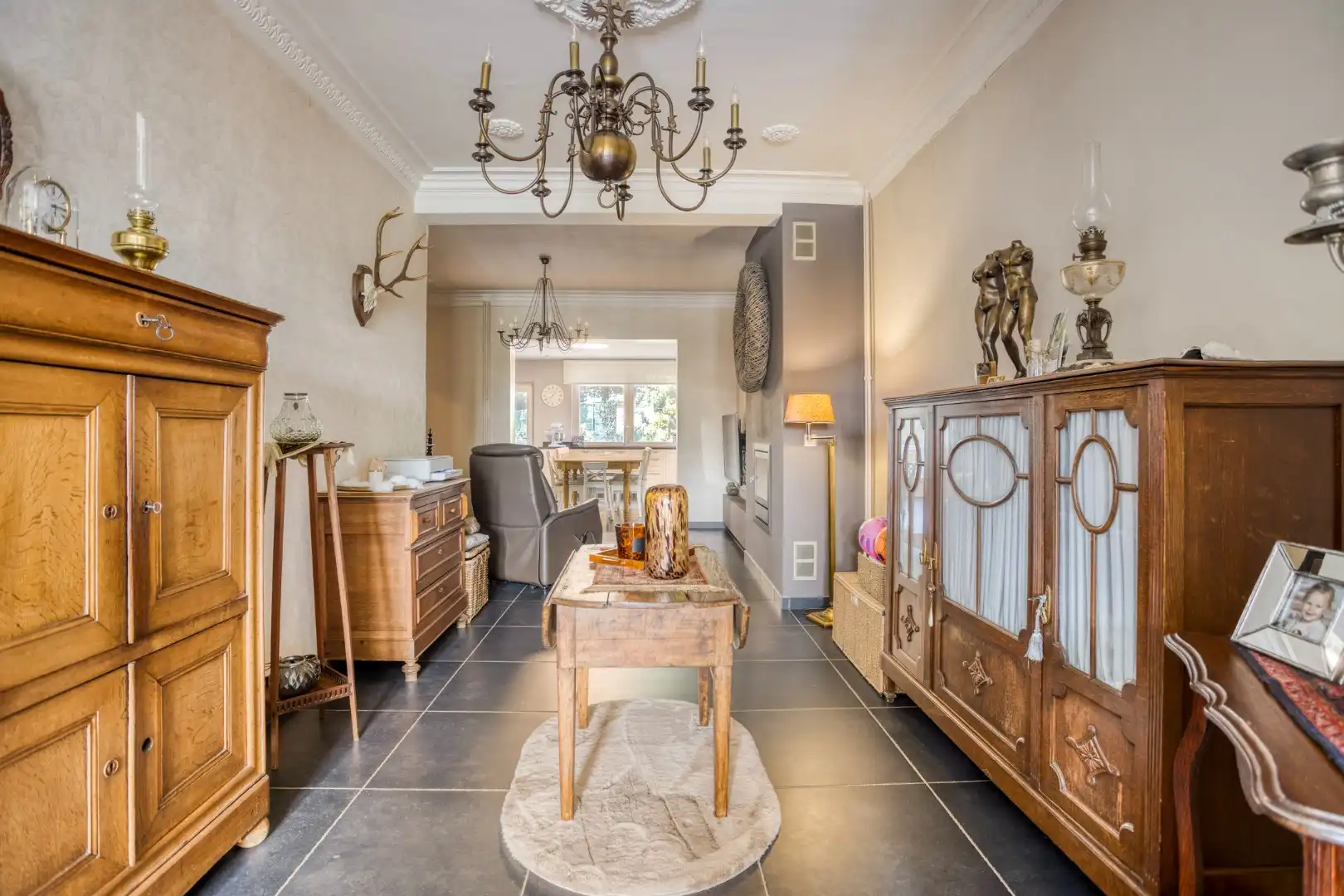 Instapklare woning aan het stadscentrum van Tongeren foto 6