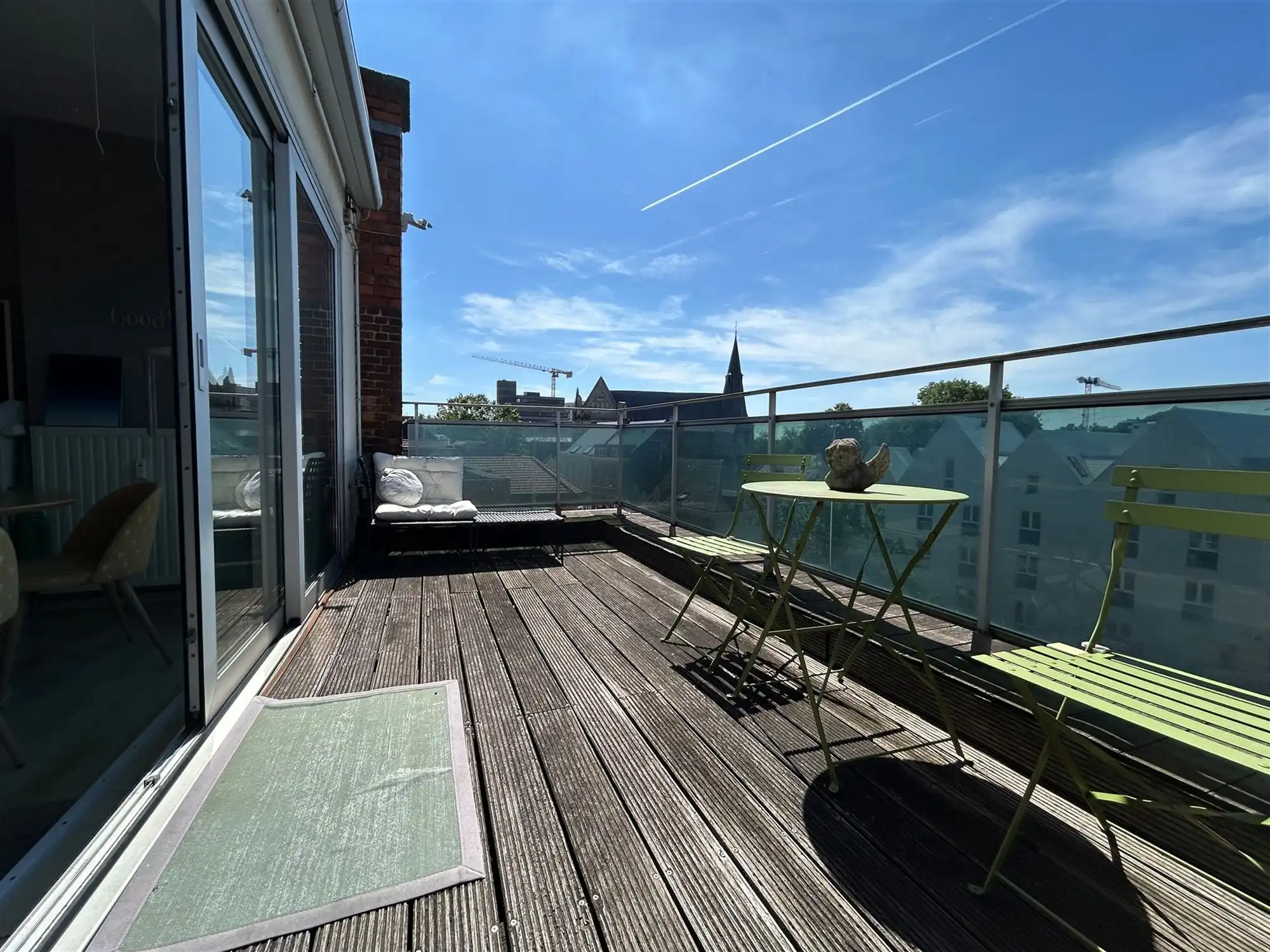 Lichtrijk appartement met ruim terras in Leuven foto 13