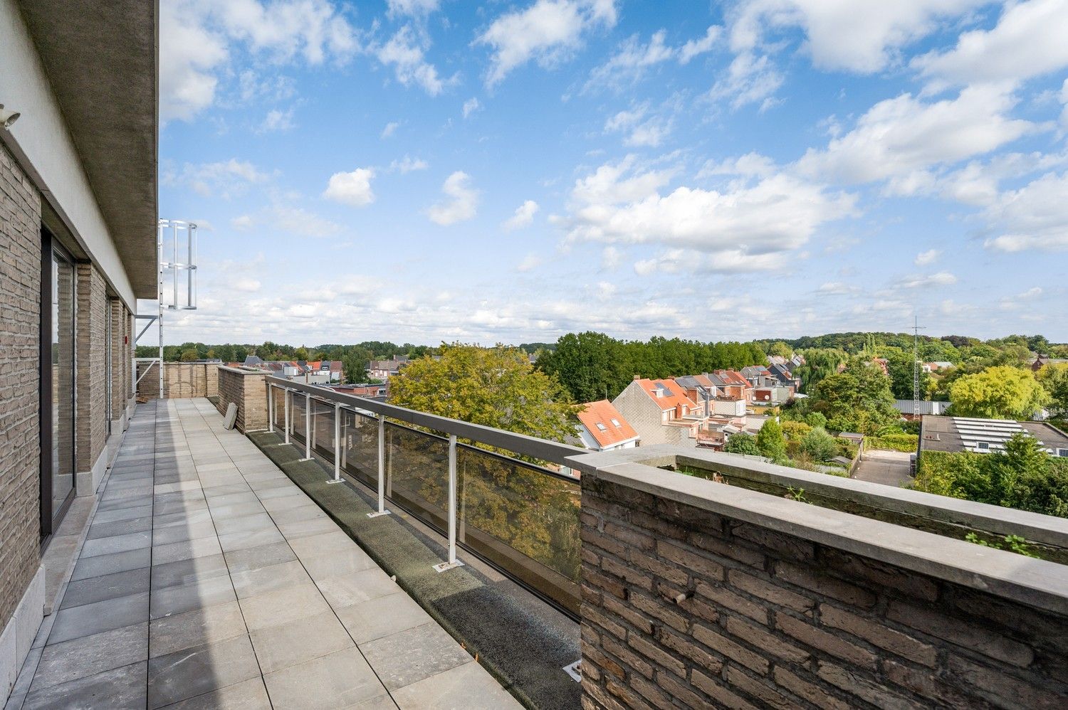 Prachtig verzorgd penthouse met 3 slaapkamers en 360° terras te Lier foto 17