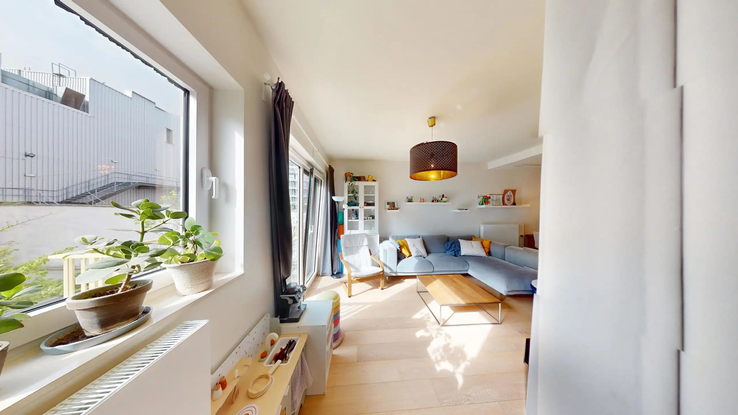 ANTWERPEN - Ruim duplex appartement met terras foto 6