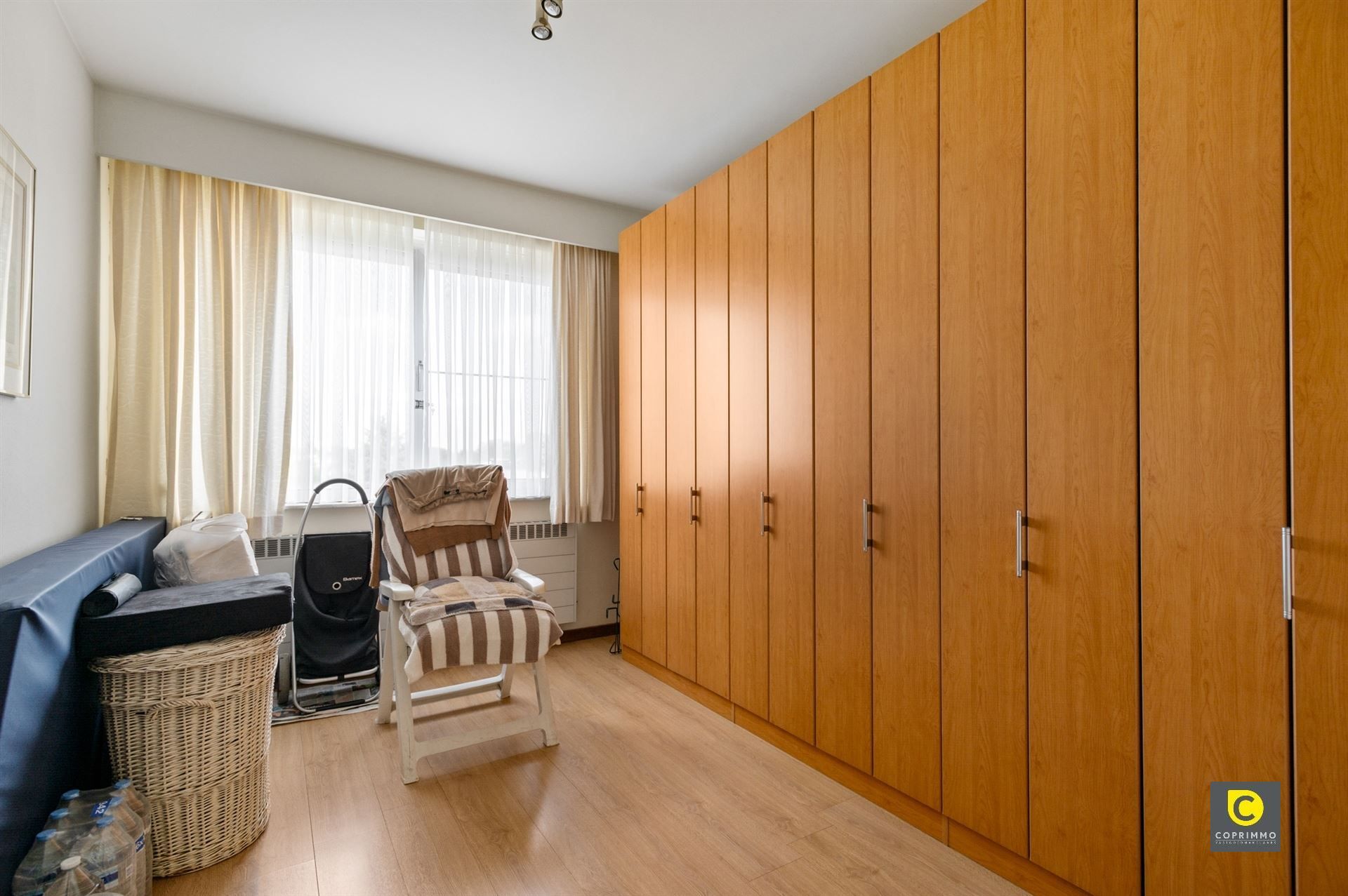 Mooi onderhouden 2 slaapkamer app foto 9