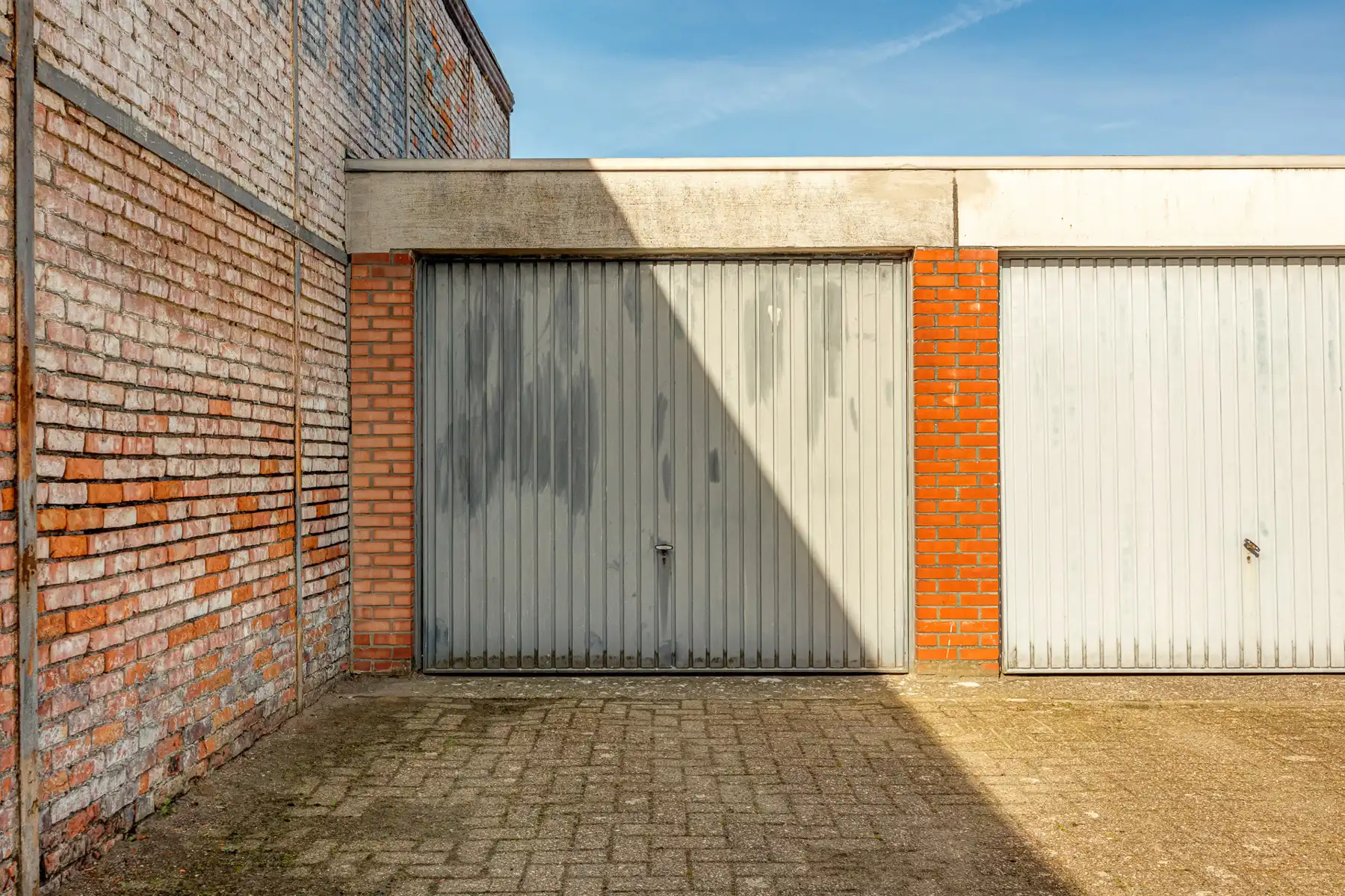 Te renoveren 2-slaapkamerappartement met terras en garagebox (EPC B!) foto 14