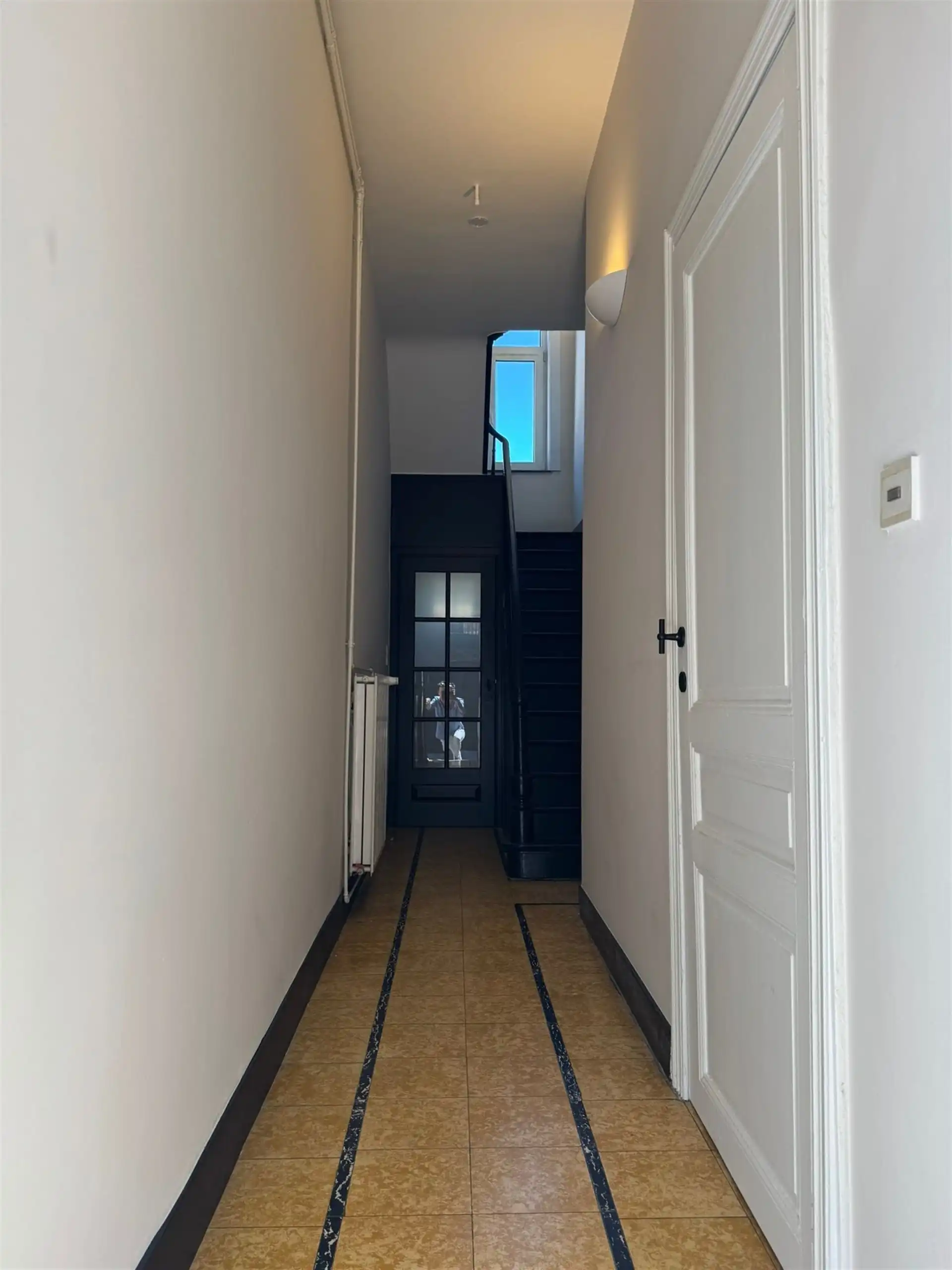 Gerenoveerde bel-etage in het volle stadscentrum foto 3