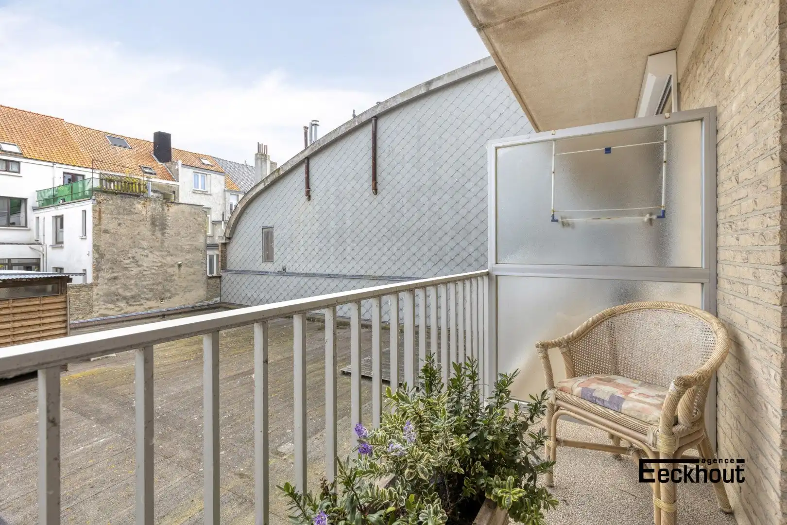 Ruim 3-slaapkamer appartement met zonneterras aan het Prinses Stefanieplein te Oostende foto 24