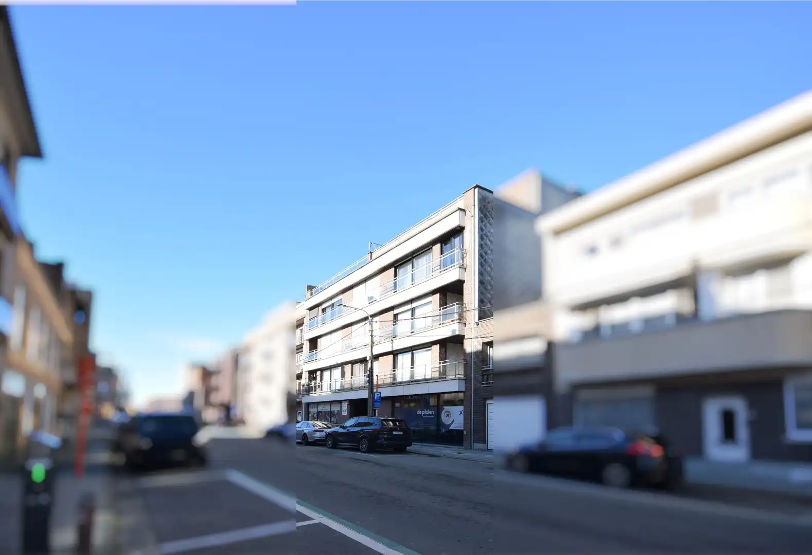 Instapklaar dakappartement met twee ruime terrassen en garage  foto 10