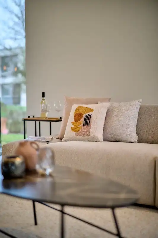 Landelijke halfopen woningen nabij het centrum van Rumbeke foto 8