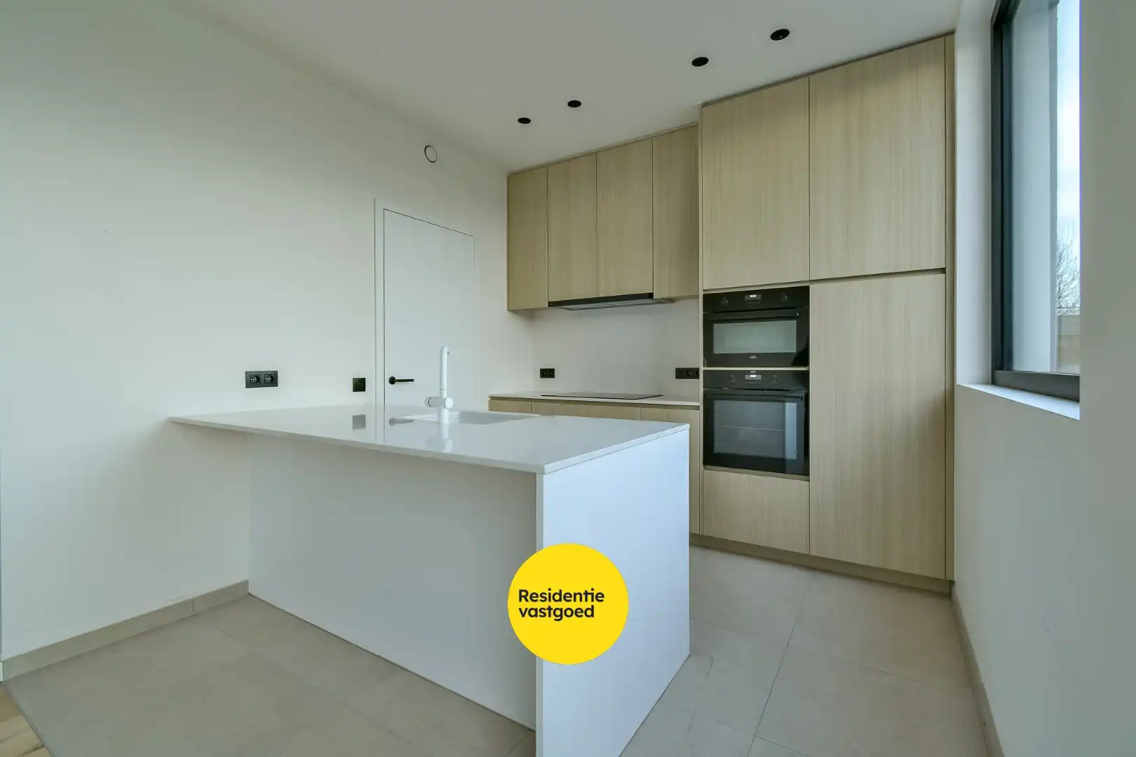 Ruime en kwalitatieve nieuwbouwwoning! foto 9