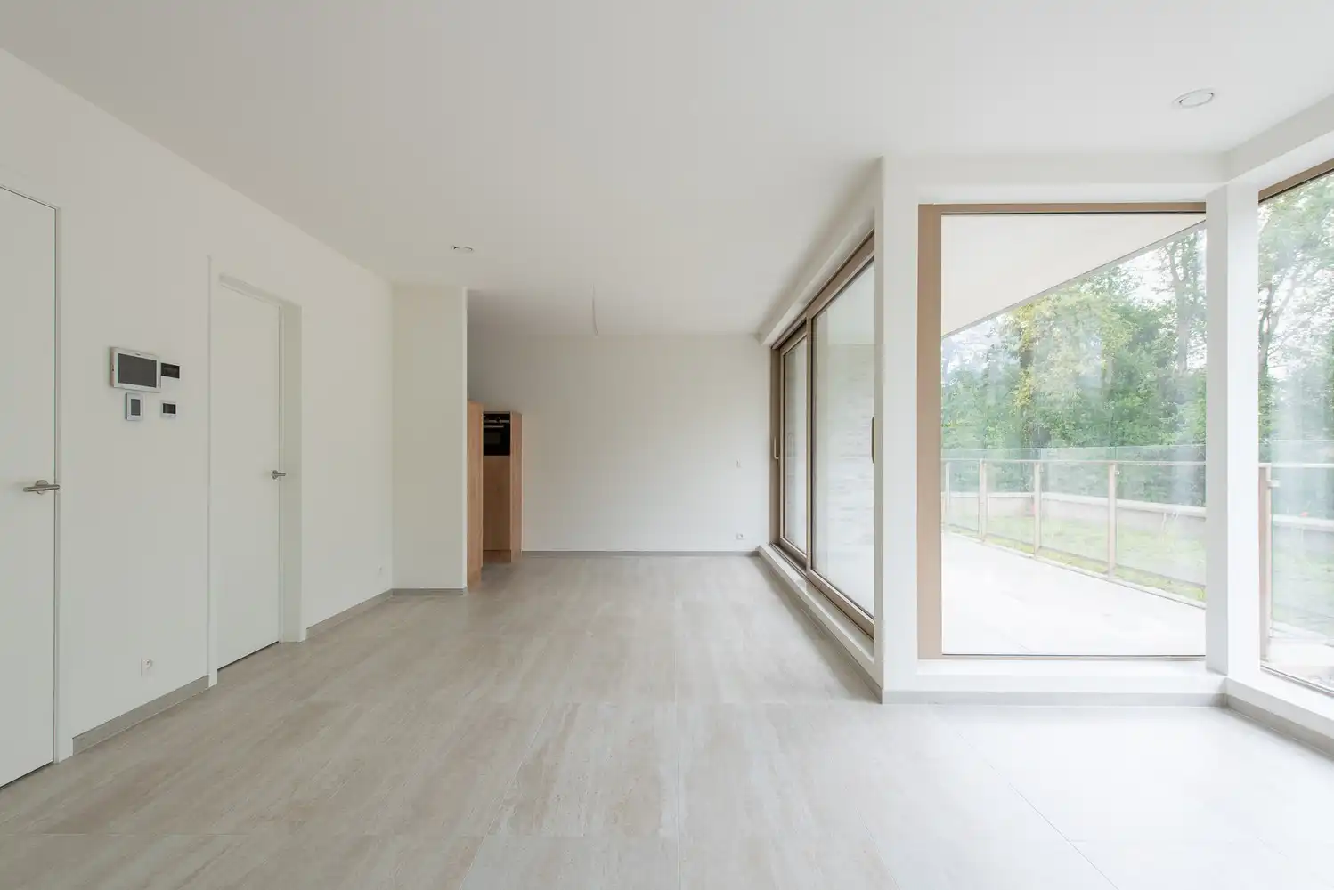 Appartement inclusief 2 autostaanplaatsen! foto 7