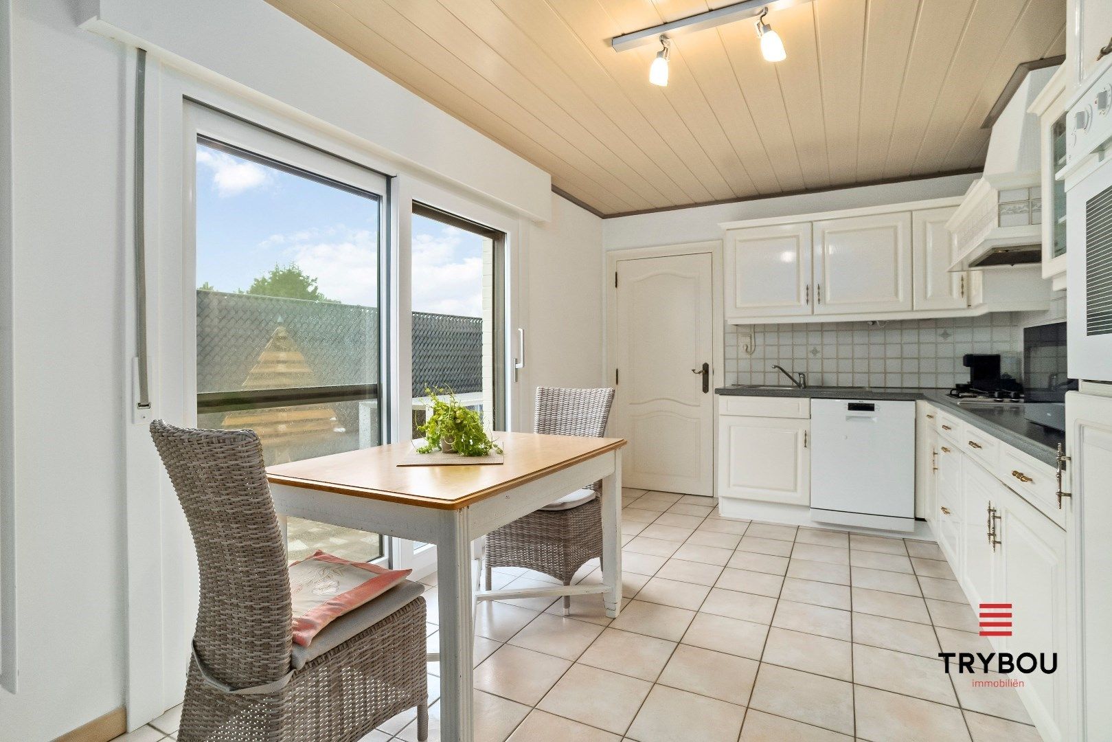 Ruime gelijkvloerswoning met 3 slaapkamers foto 6