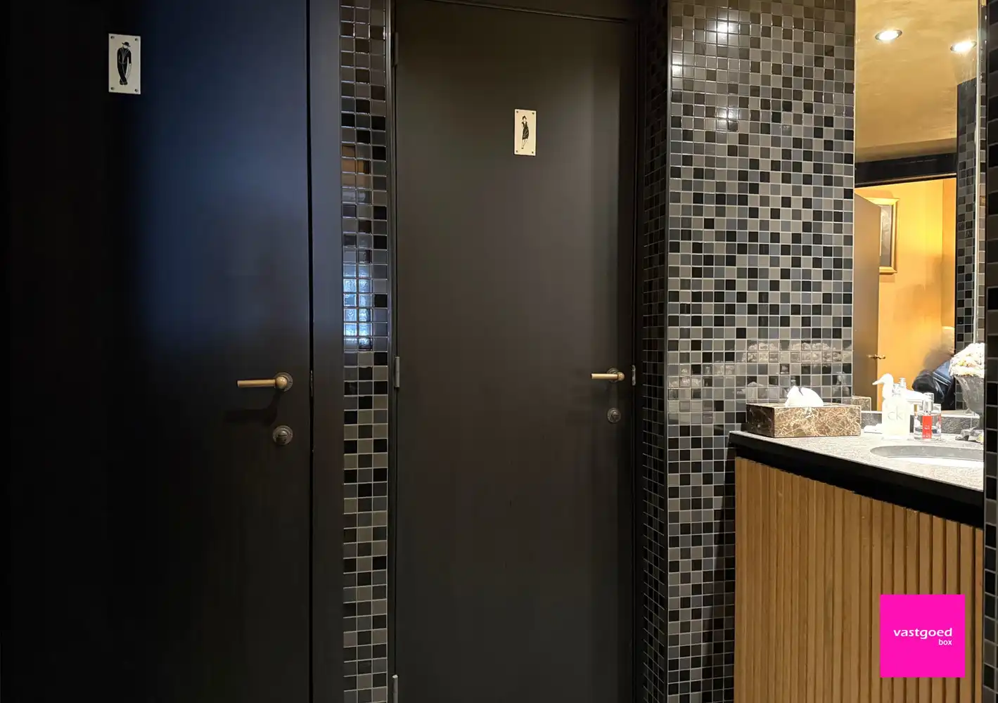 Veelzijdig handelspand met woonst op topligging nabij zee – Oostende/Mariakerke foto 21