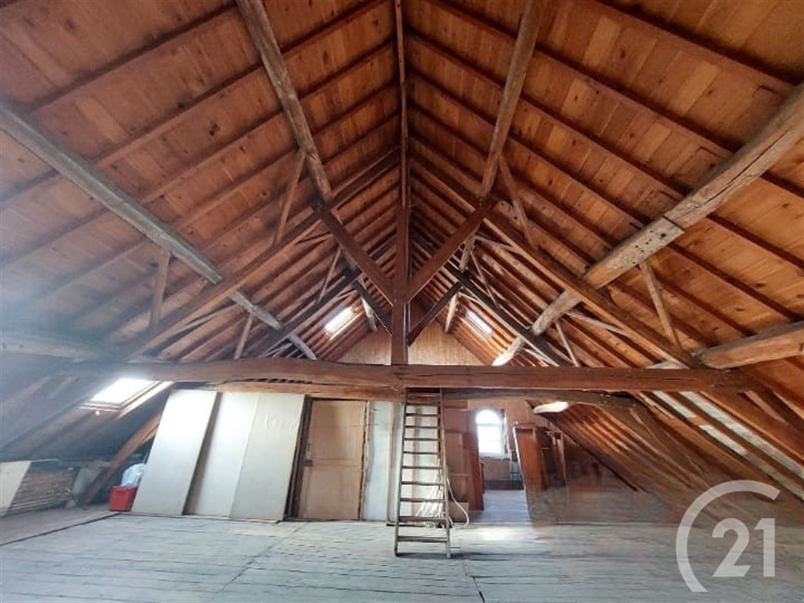 Herenwoning met mogelijkheid meergezinswoning of praktijk foto 15
