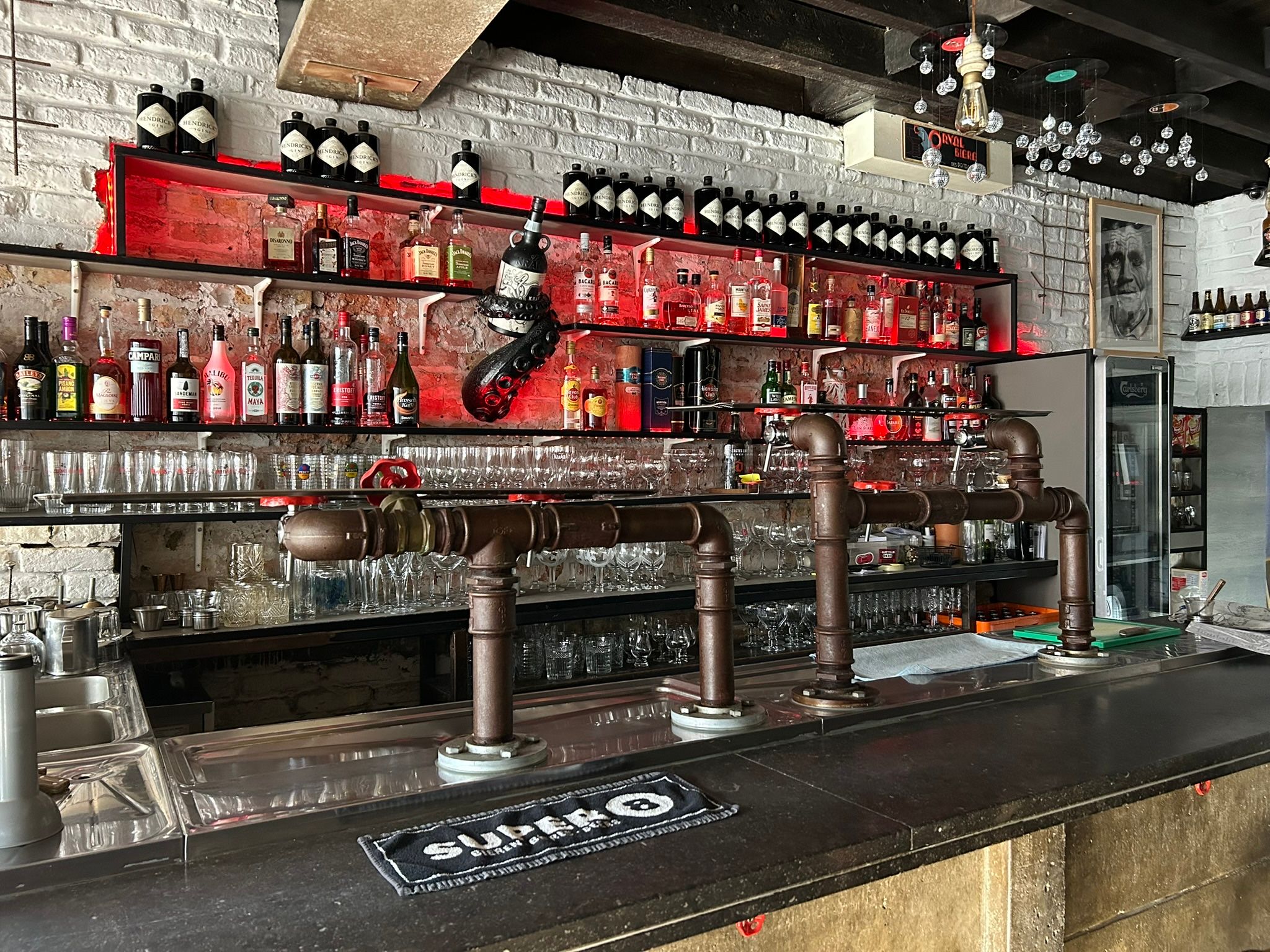 ICONISCH CAFÉ IN HARTJE OOSTENDE – DE CRAYON foto 3