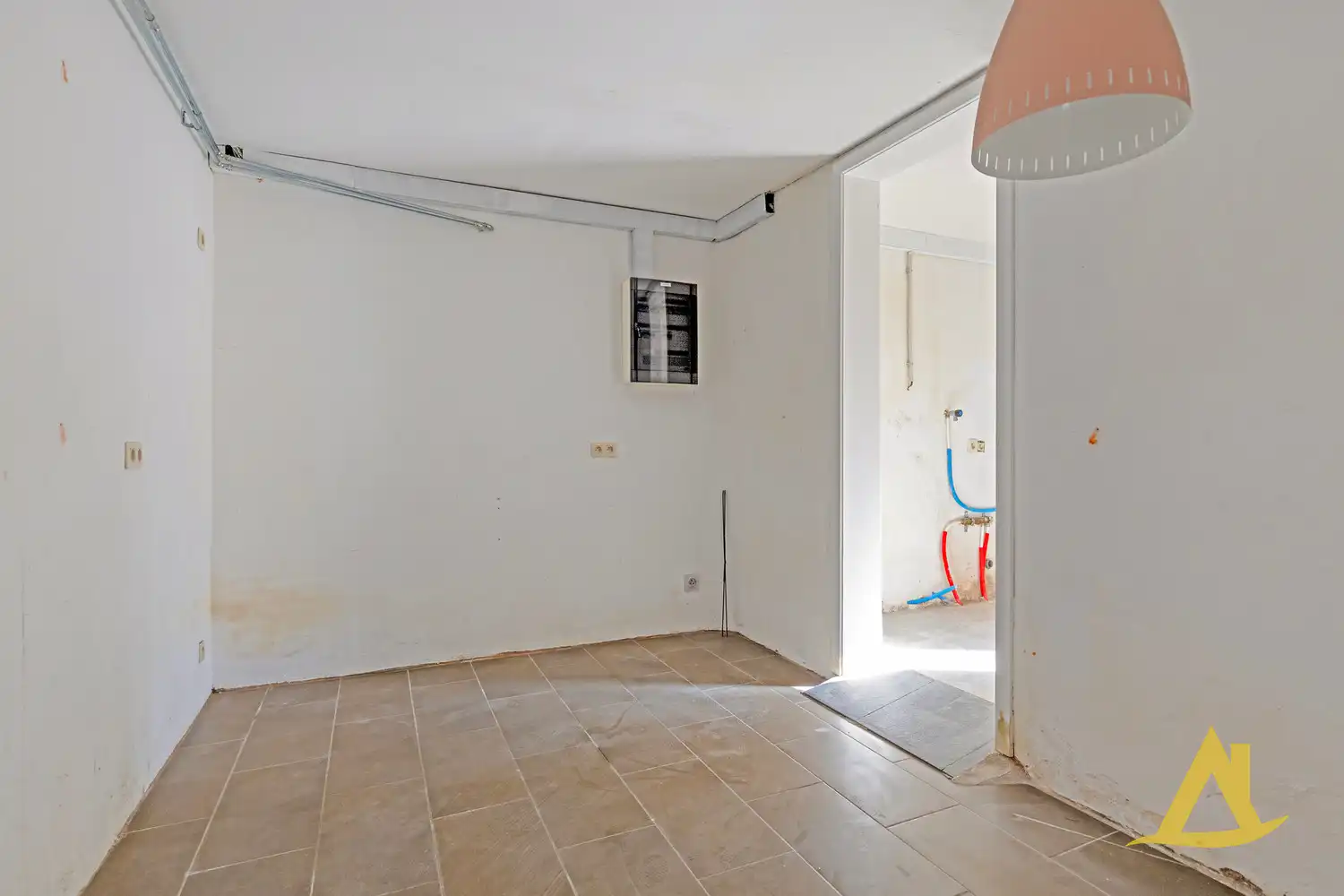 WONING MET ZEER VEEL MOGELIJKHEDEN TE DIEST! foto 15