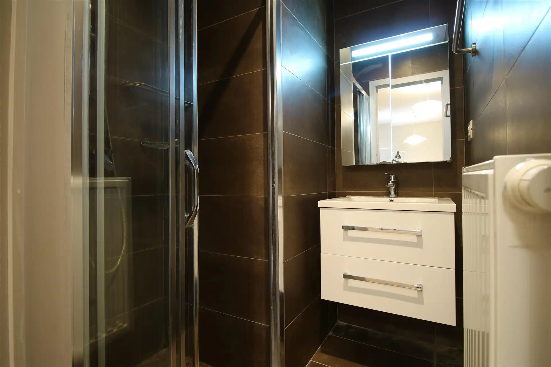 Ruim appt 3 slpk in hartje Brussel foto 14