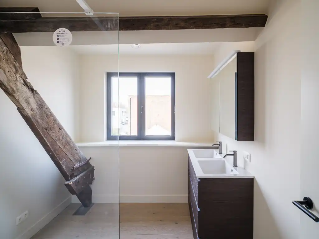 Sint-Amandsberg – Kwalitatief handelshuis met handelsruimte en woning met terras, op fietsafstand van het centrum van Gent foto 10