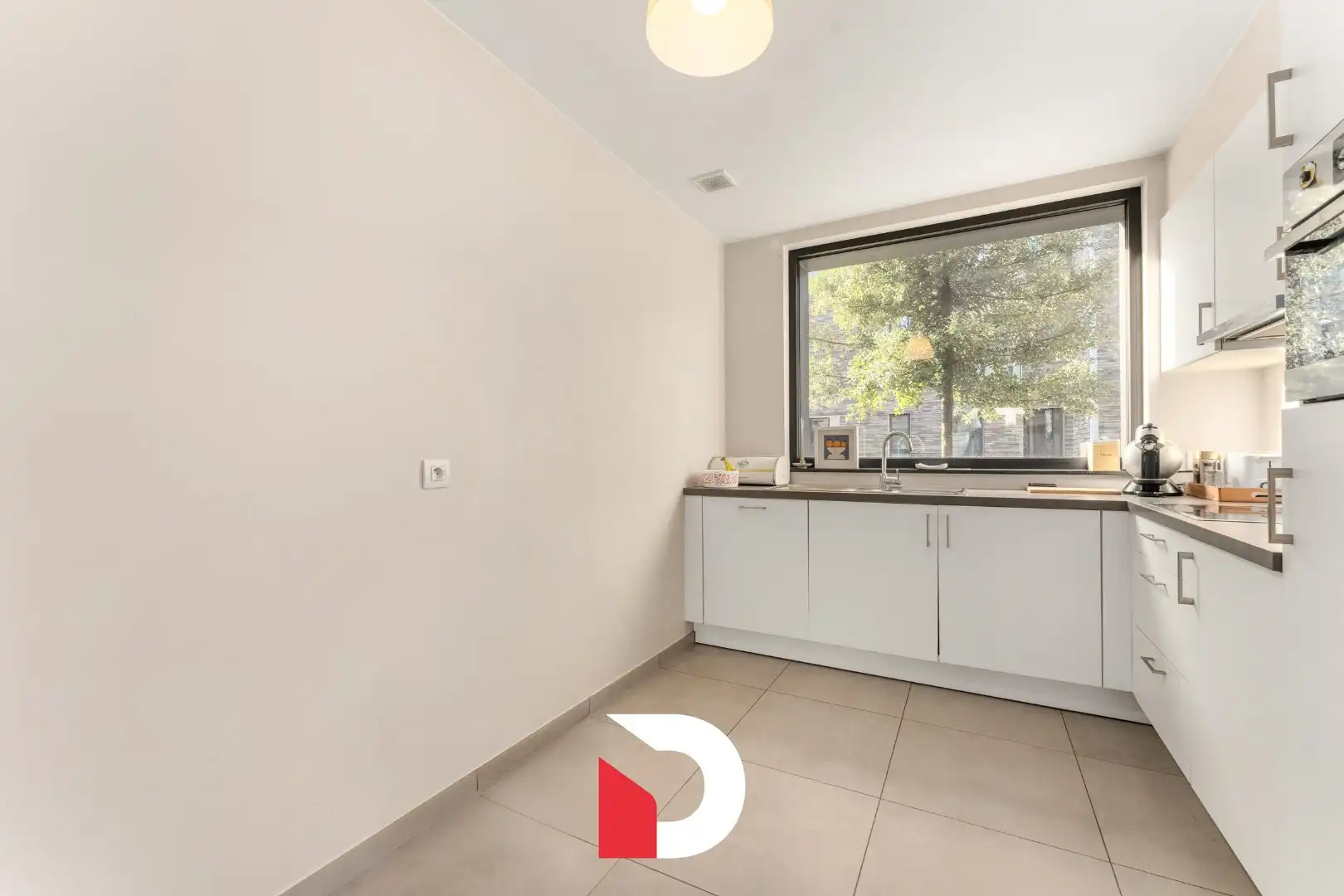 Instapklare nieuwbouwwoning met zonnige tuin op top locatie foto 5