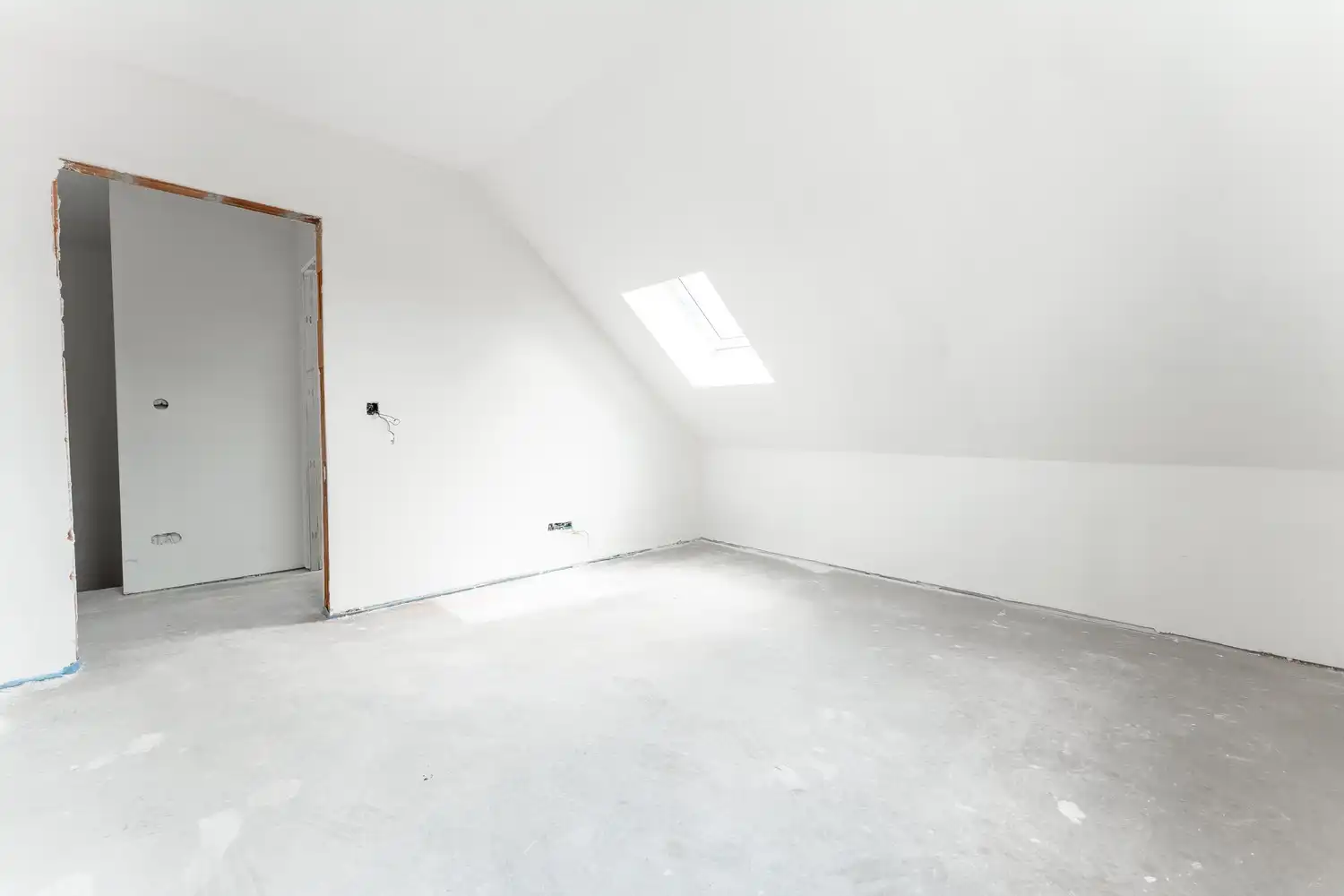 Charmante halfopen woning te koop in Leopoldsburg - 3 slaapkamers, 1 badkamer, ruime keuken en 2 toiletten op 279 m², volledig gerenoveerd in 2026! foto 24