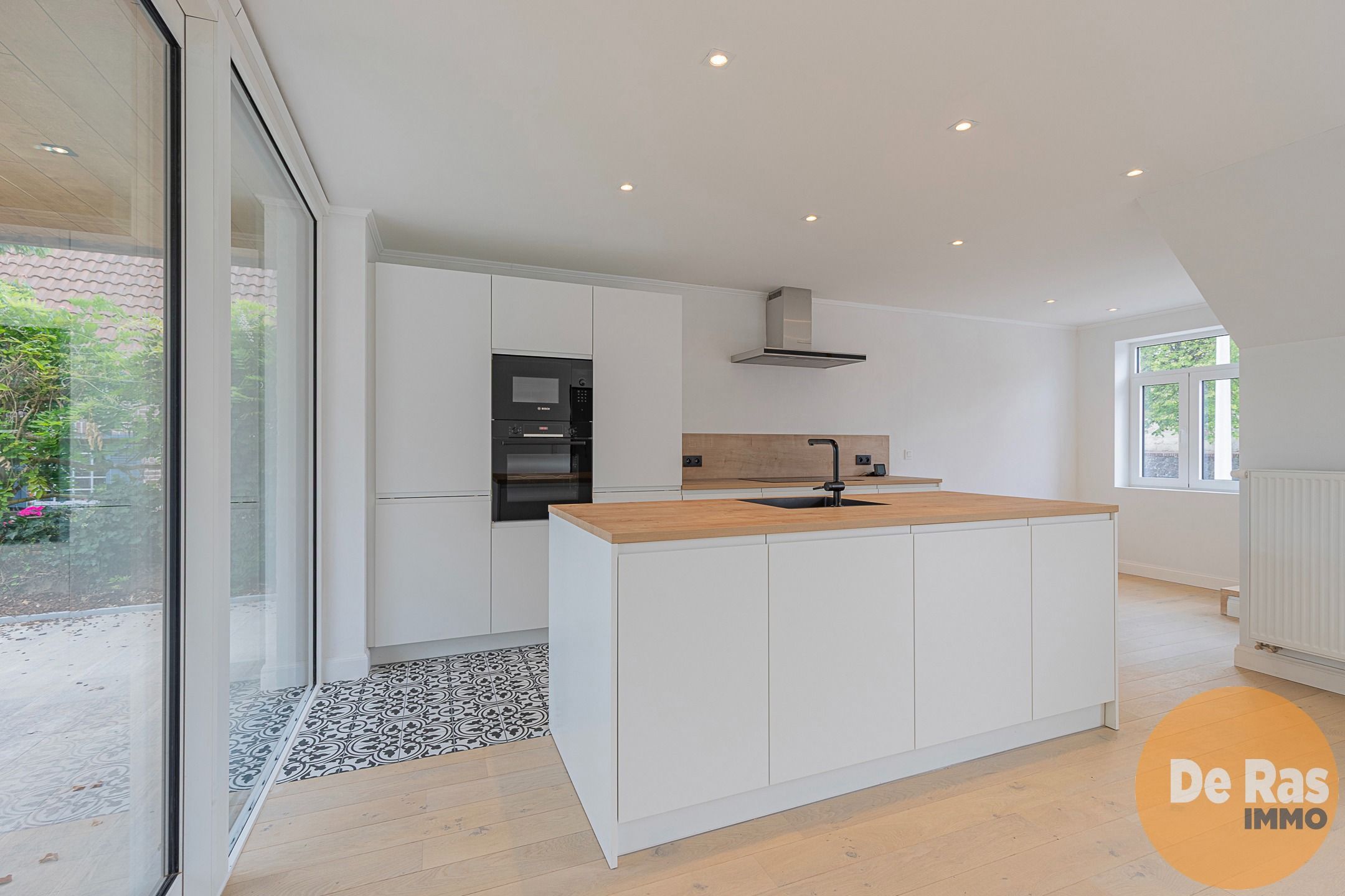 IMPE - Totaal vernieuwde woning met 2 slaapkamers foto 5