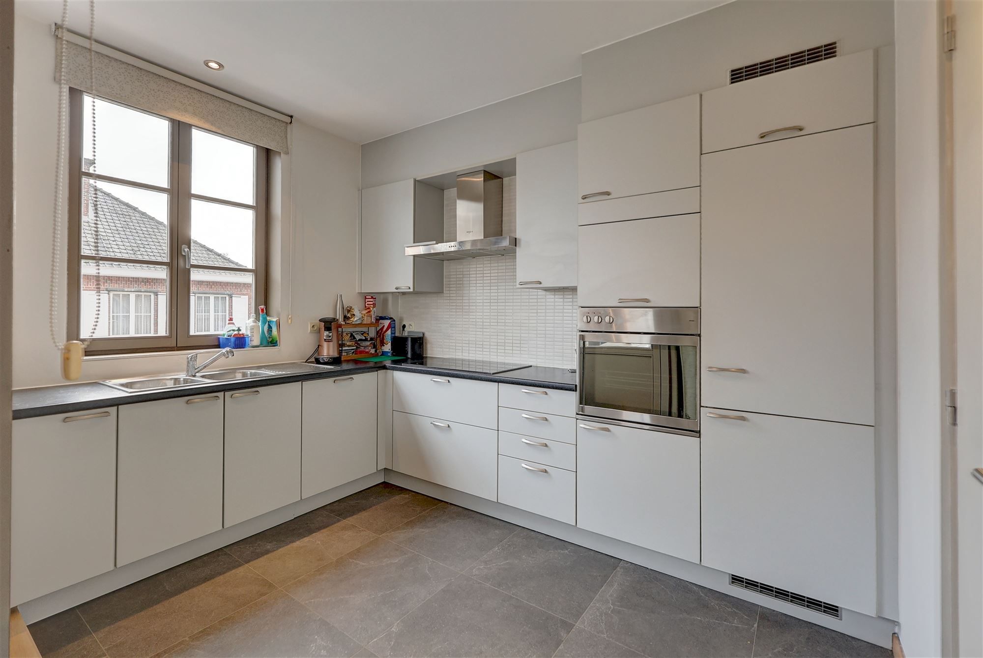 Appartement met twee slaapkamers en terras foto 7