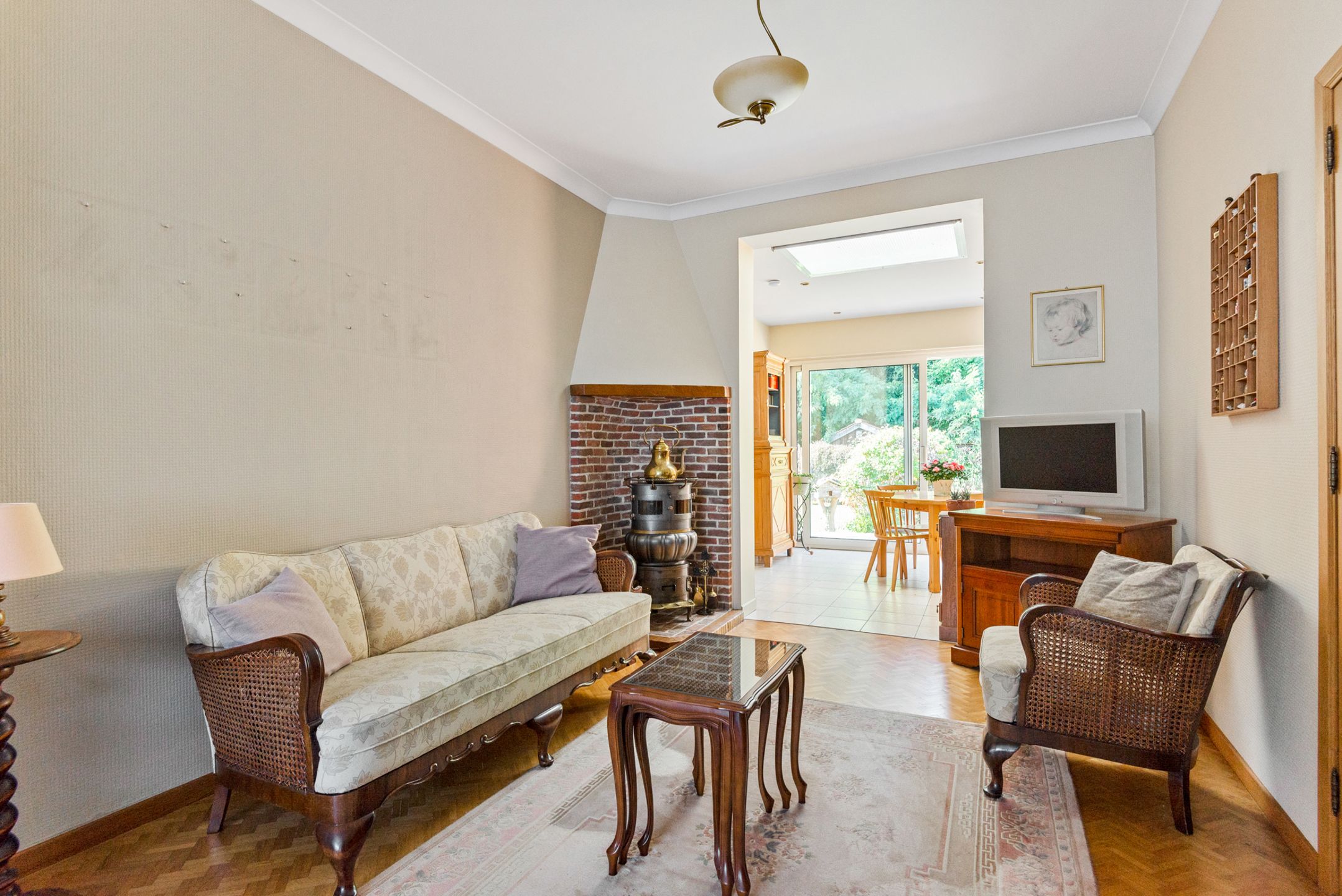 Mooie woning met appartement op toplocatie - mooie tuin foto 4