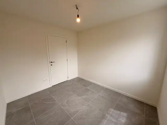 Halfopen nieuwbouwwoning met 4 slaapkamers gelegen te Opitter. foto 15