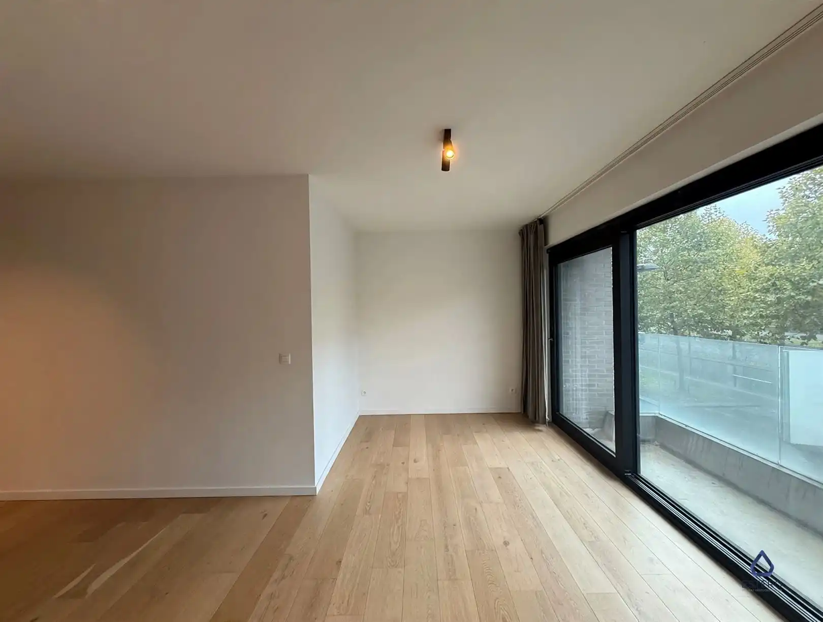 Ruim 2-slaapkamerappartement nabij het bruisende Eilandje foto 4
