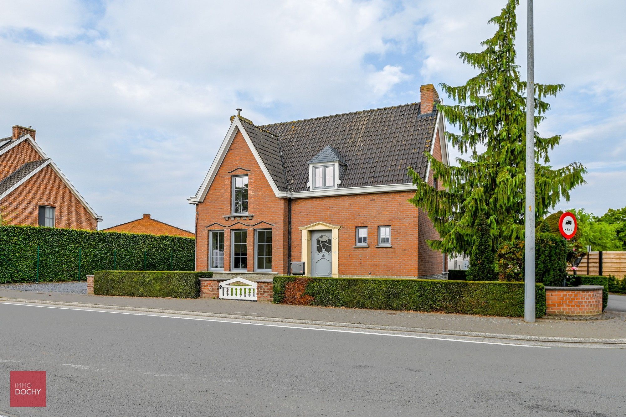 Volledig vernieuwde karaktervolle burgerwoning | Vichtseweg foto 12