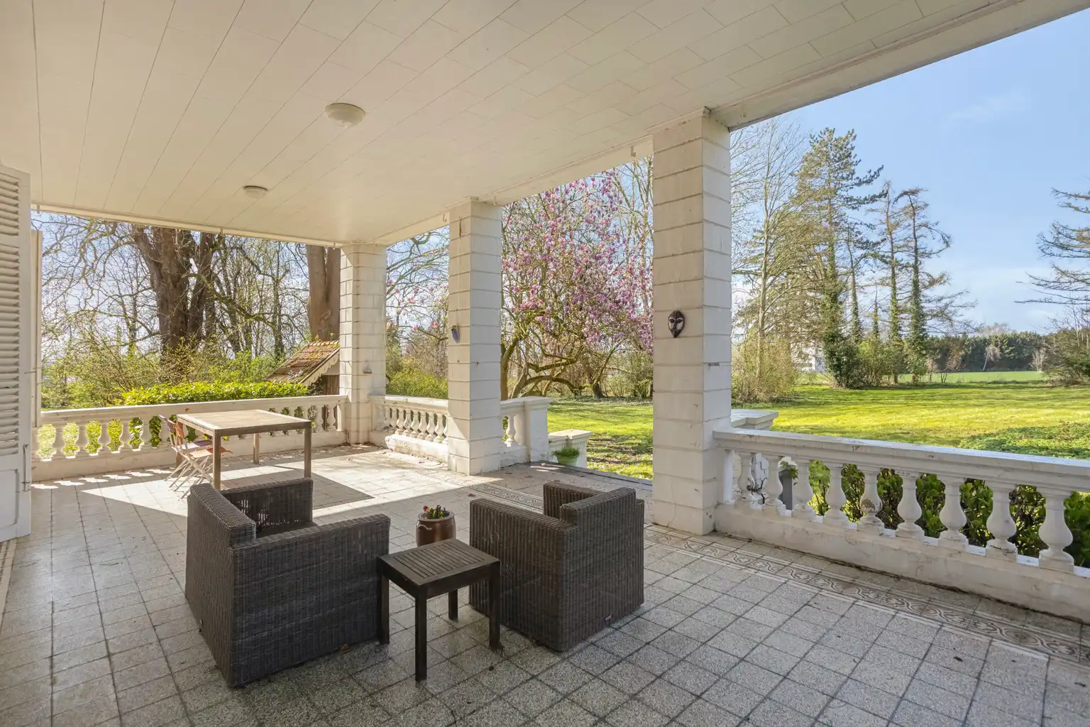 VILLA MET KOETSHUIS EN LANDGOED IN TIENEN foto 18