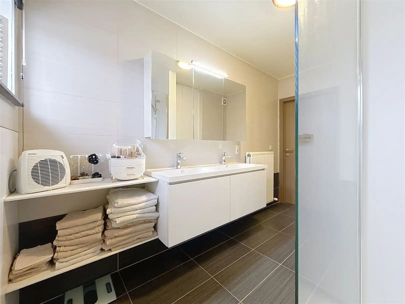 Instapklare open bebouwing, garage, 3 slpks en tuin, 4a 63ca foto 29