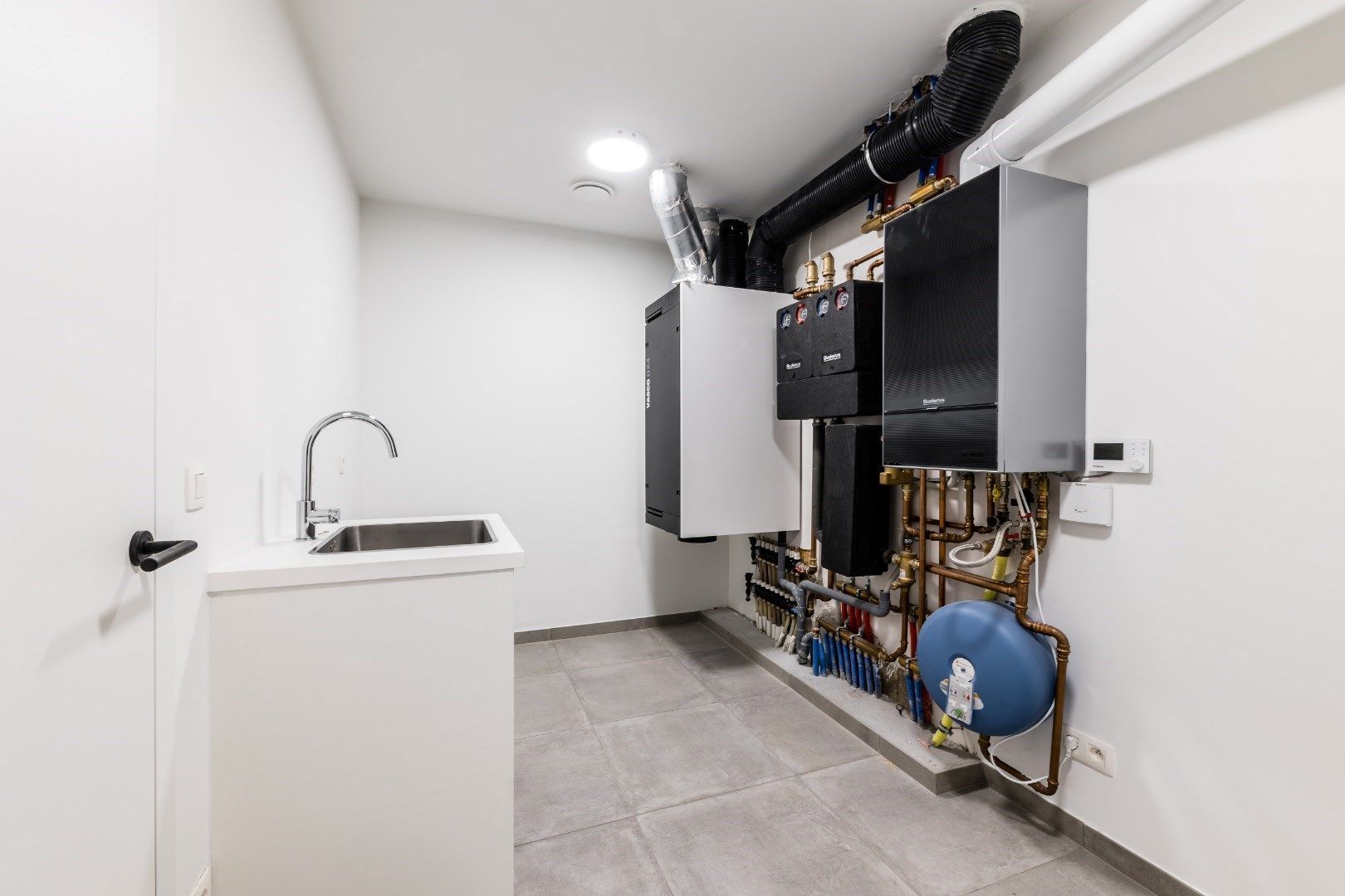 Luxueus appartement met een perfecte afwerkingsgraad foto 21