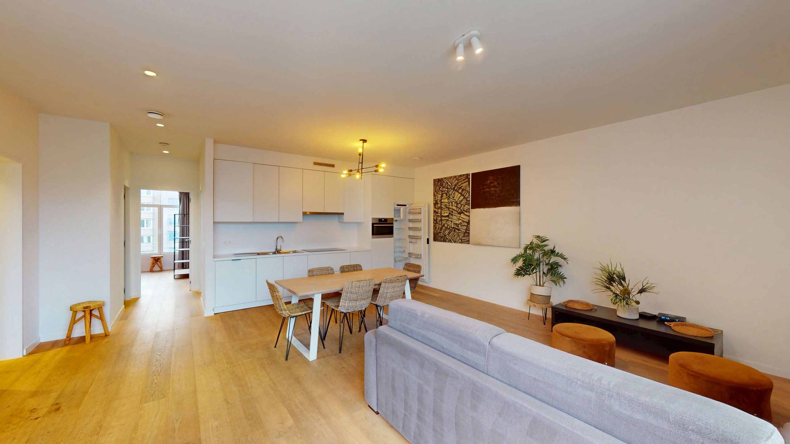 ANTWERPEN - Appartement met ruim terras op centrale locatie foto 3