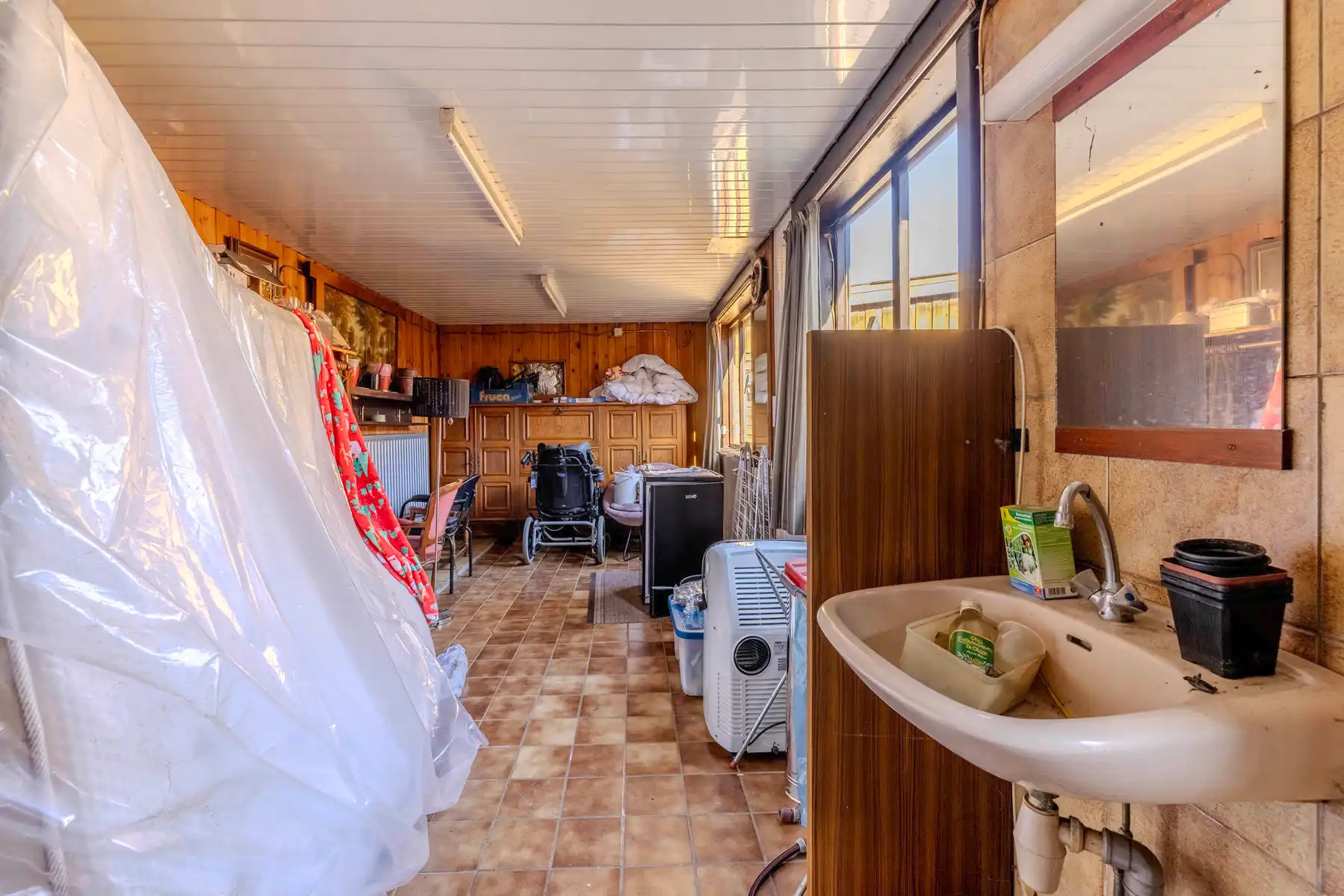 Te renoveren woning met 3 slpk, inpandige garage en tuin foto 23