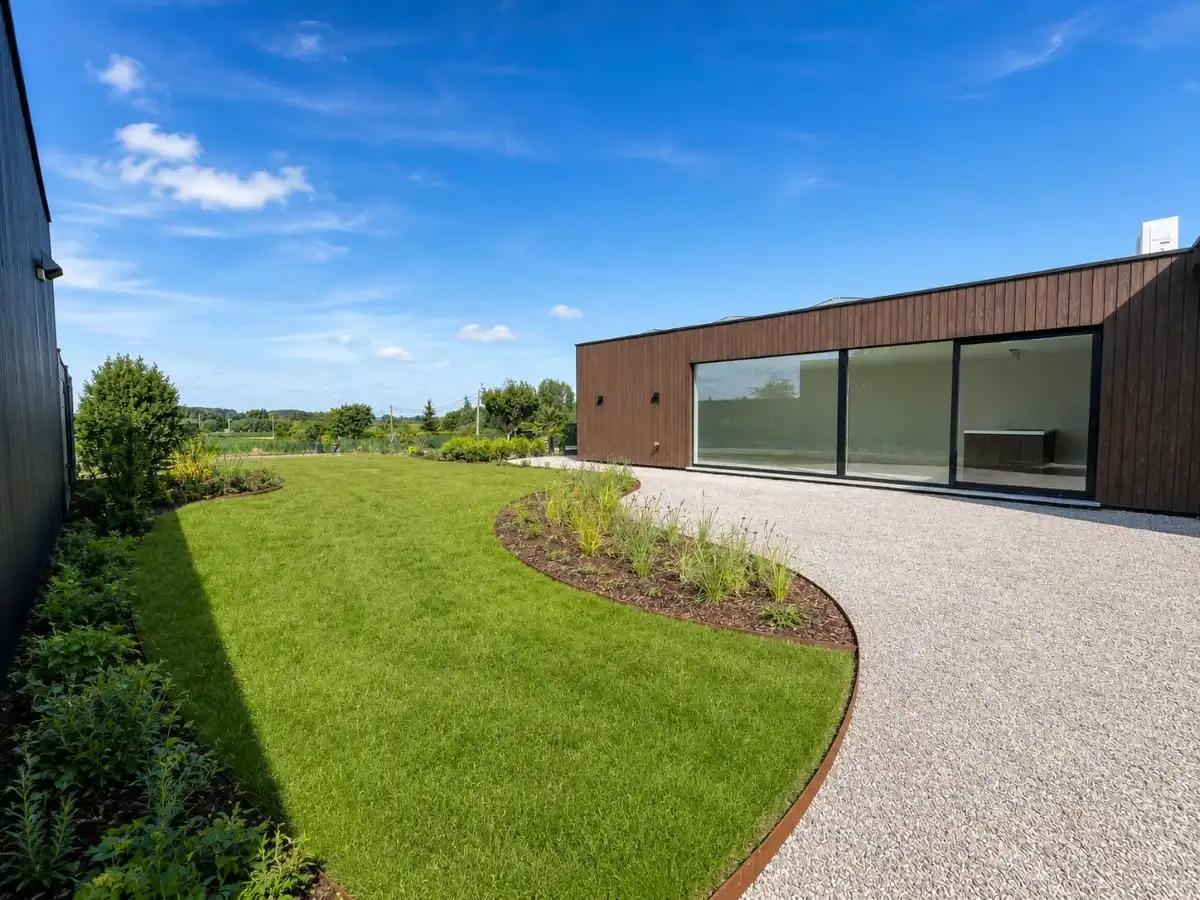 Zonnebeke – Exclusief gerenoveerde woning met 5 slaapkamers en landelijk uitzicht foto 24