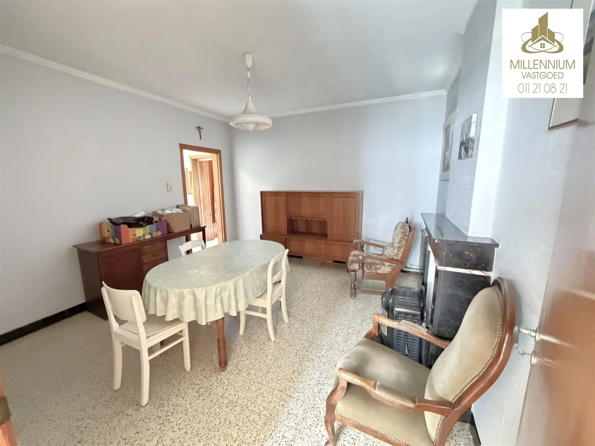 Ruime 3-Slaapkamerwoning Diepenbeek foto 11