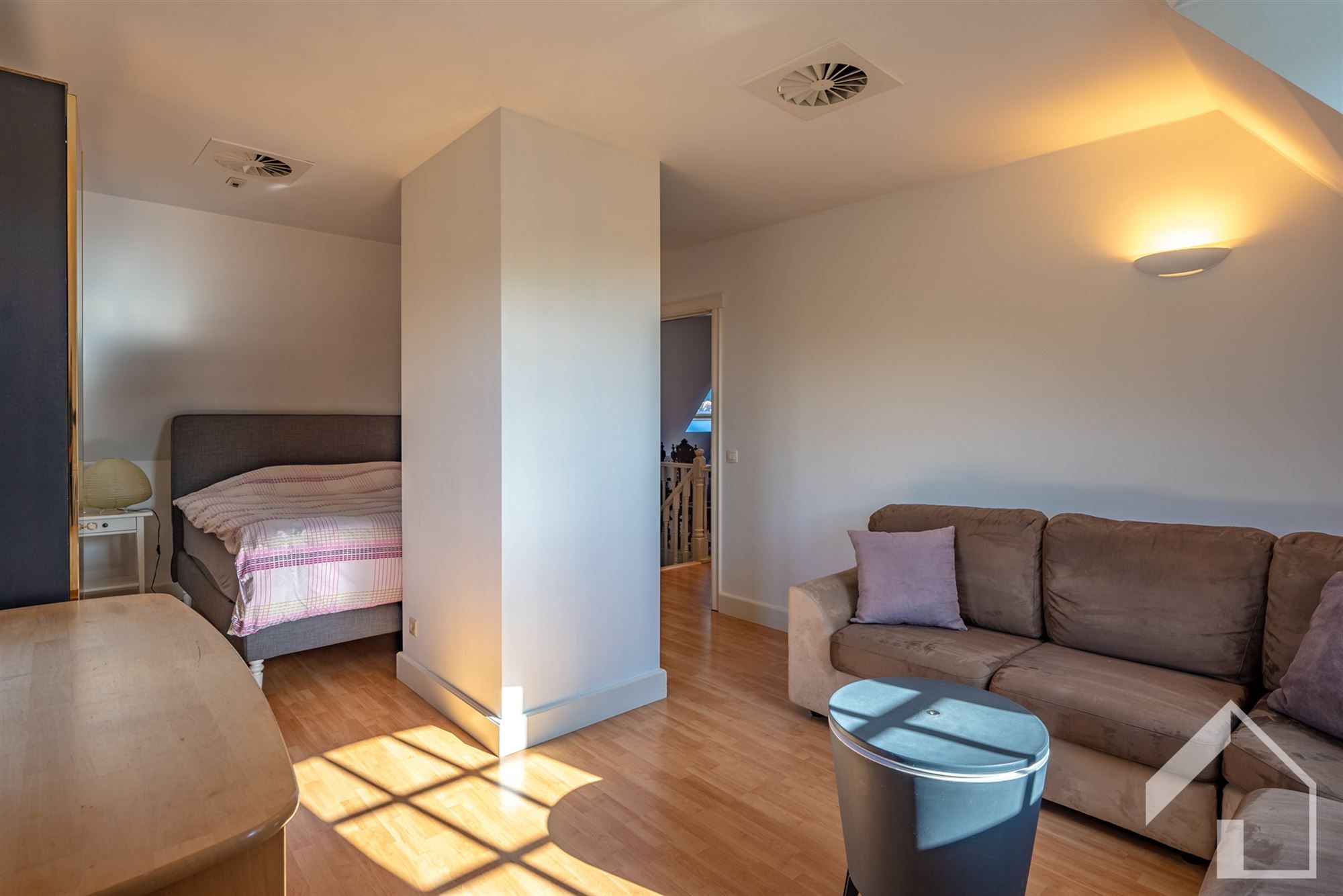 Exclusieve villa met loods, prachtige tuin en topafwerking op ruim 7.400 m²  foto 32