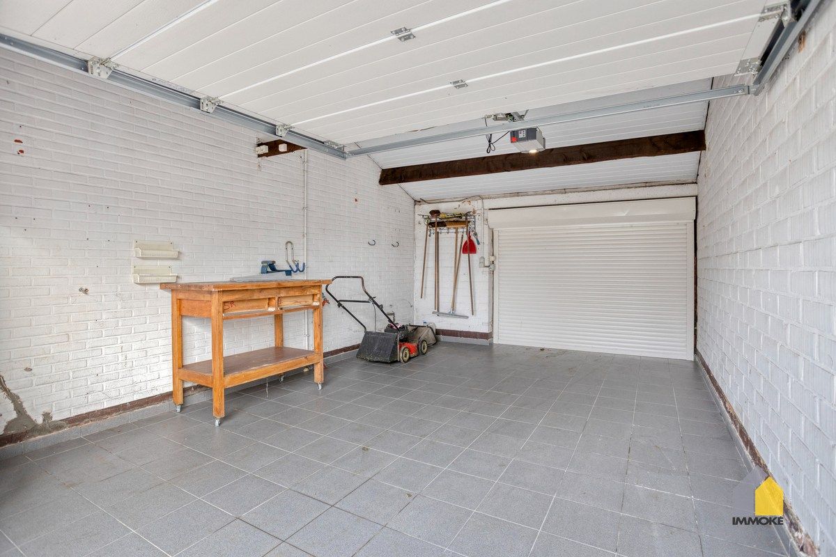 Vrijstaande, statige woning op 7 a 82 ca met 3 slpk en mooie tuin. foto 29