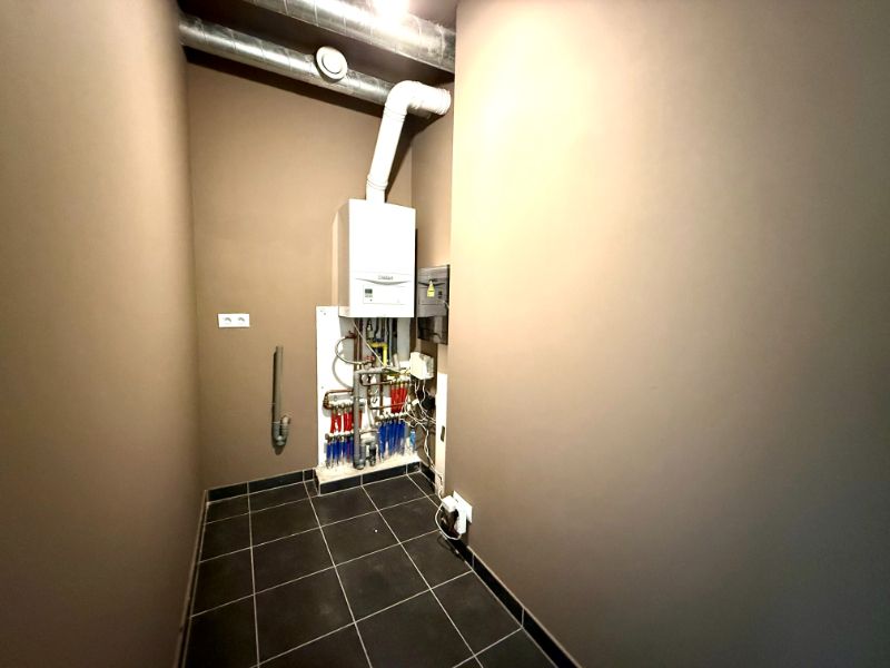 Centraal gelegen, gelijkvloers appartement met 2 slaapkamers en ruim terras met zicht op de Leie foto 19