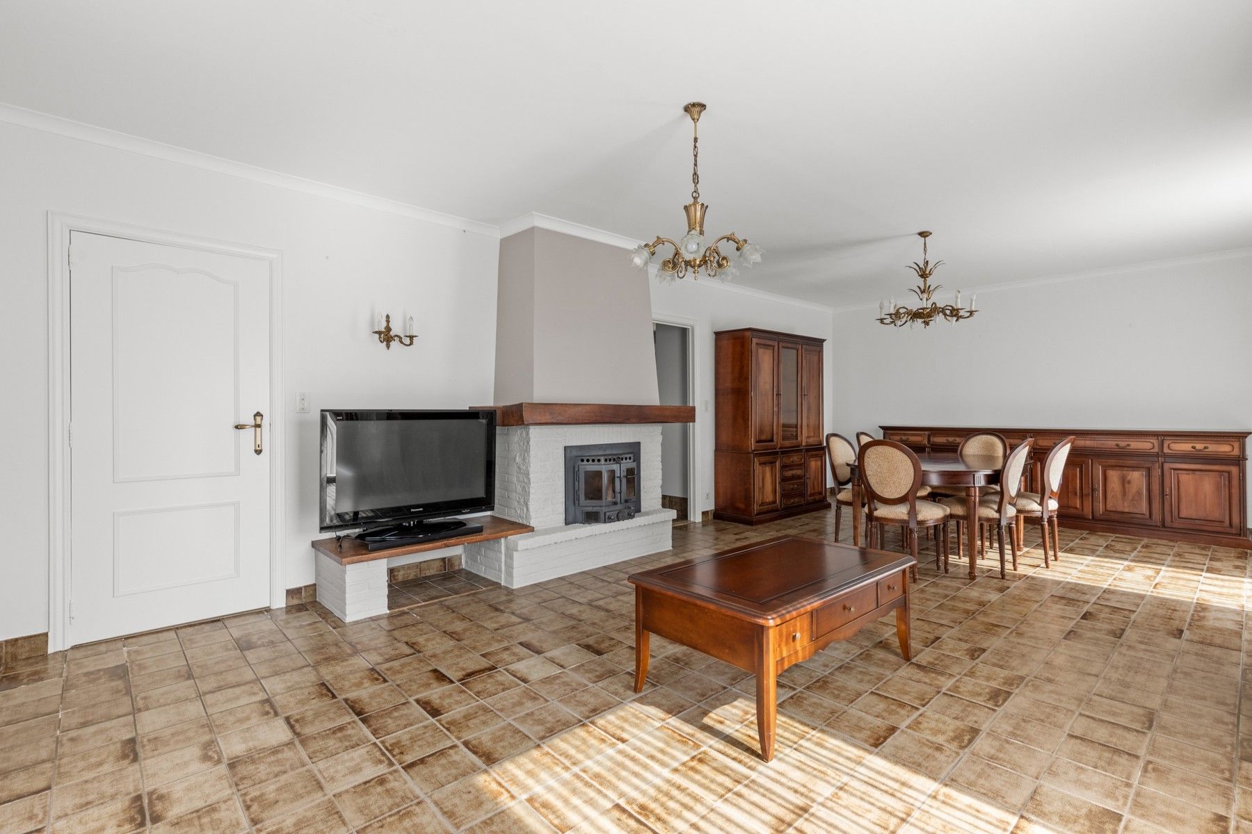 Charmante bungalow, uw garantie op levenslang wonen! foto 3