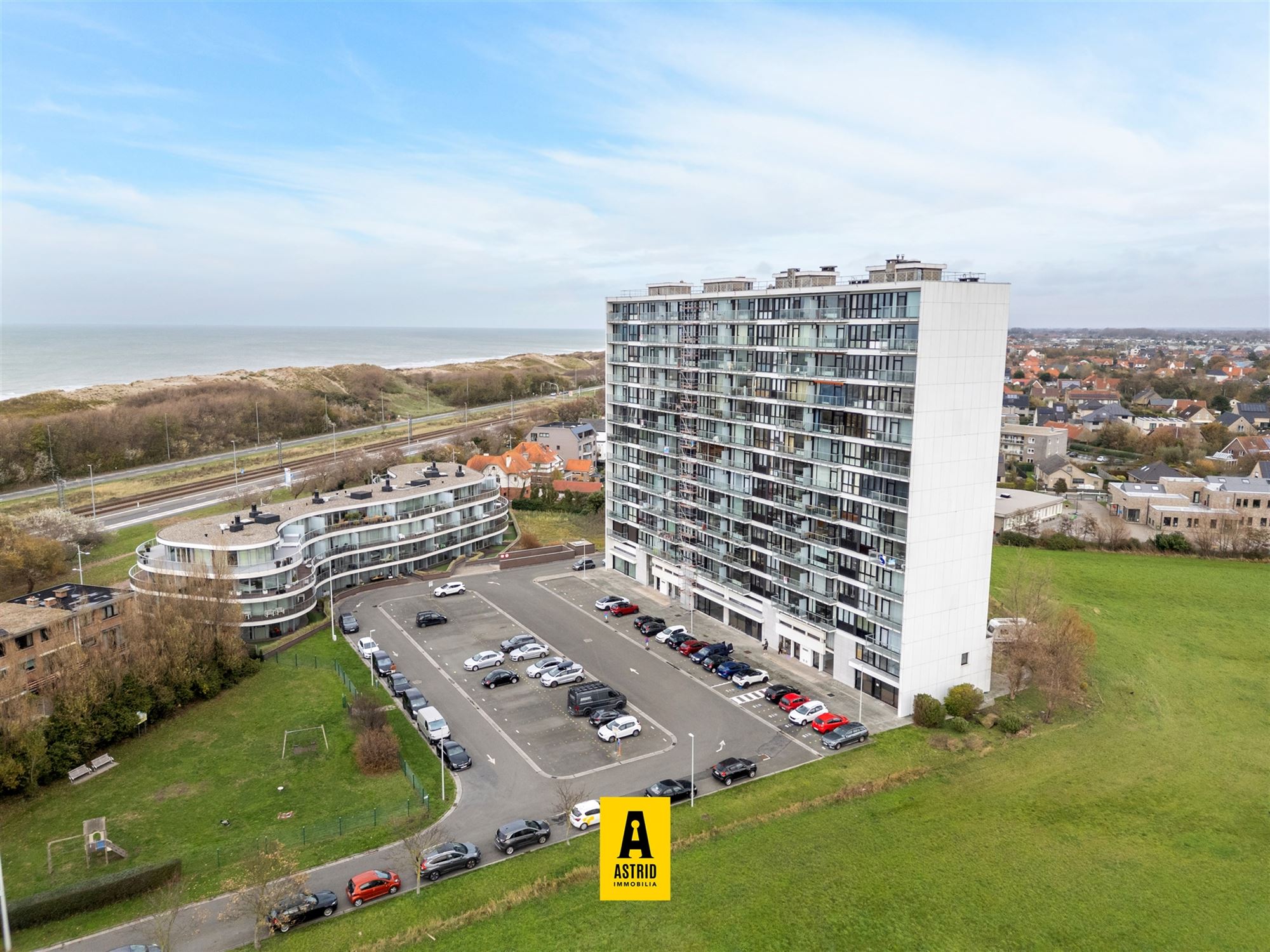 Volledig gerenoveerd appartement met zeezicht in Bredene foto 20