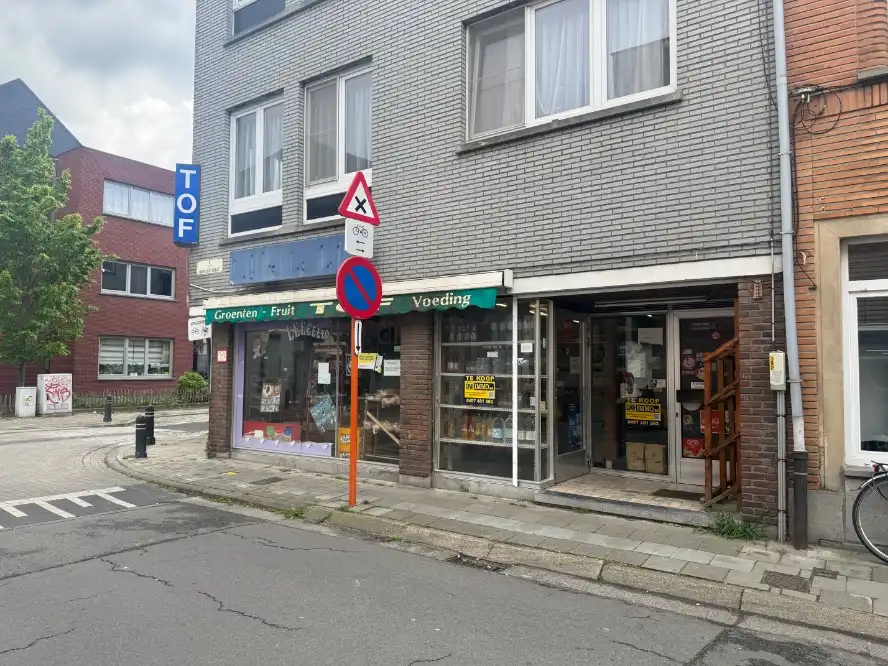 Ruime Winkelruimte in Ledeberg – 240 m² op Toplocatie! foto 2