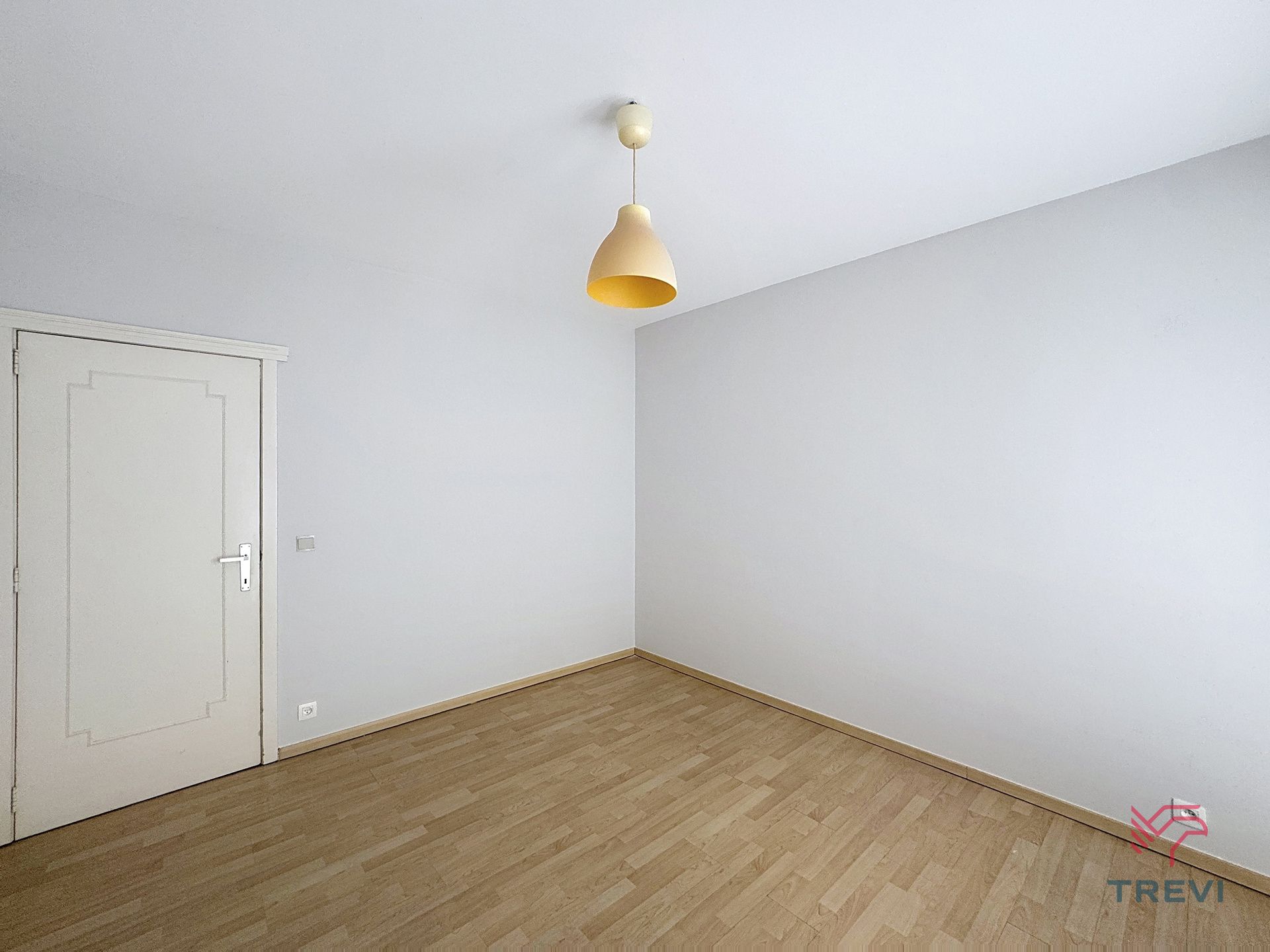 1 slaapkamerappartement aan de rand van Brussel foto 8