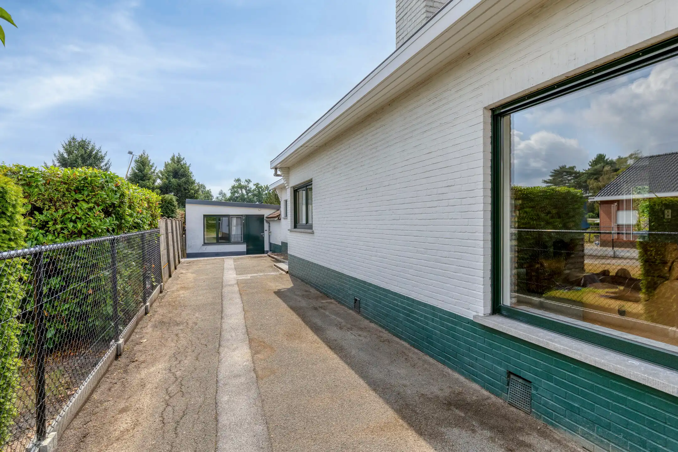 Gelijkvloerse woning met veel potentieel te Tremelo foto 2