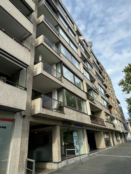 Appartement met 3 slaapkamers en 3 terrassen tegenover Shopping1 foto 19
