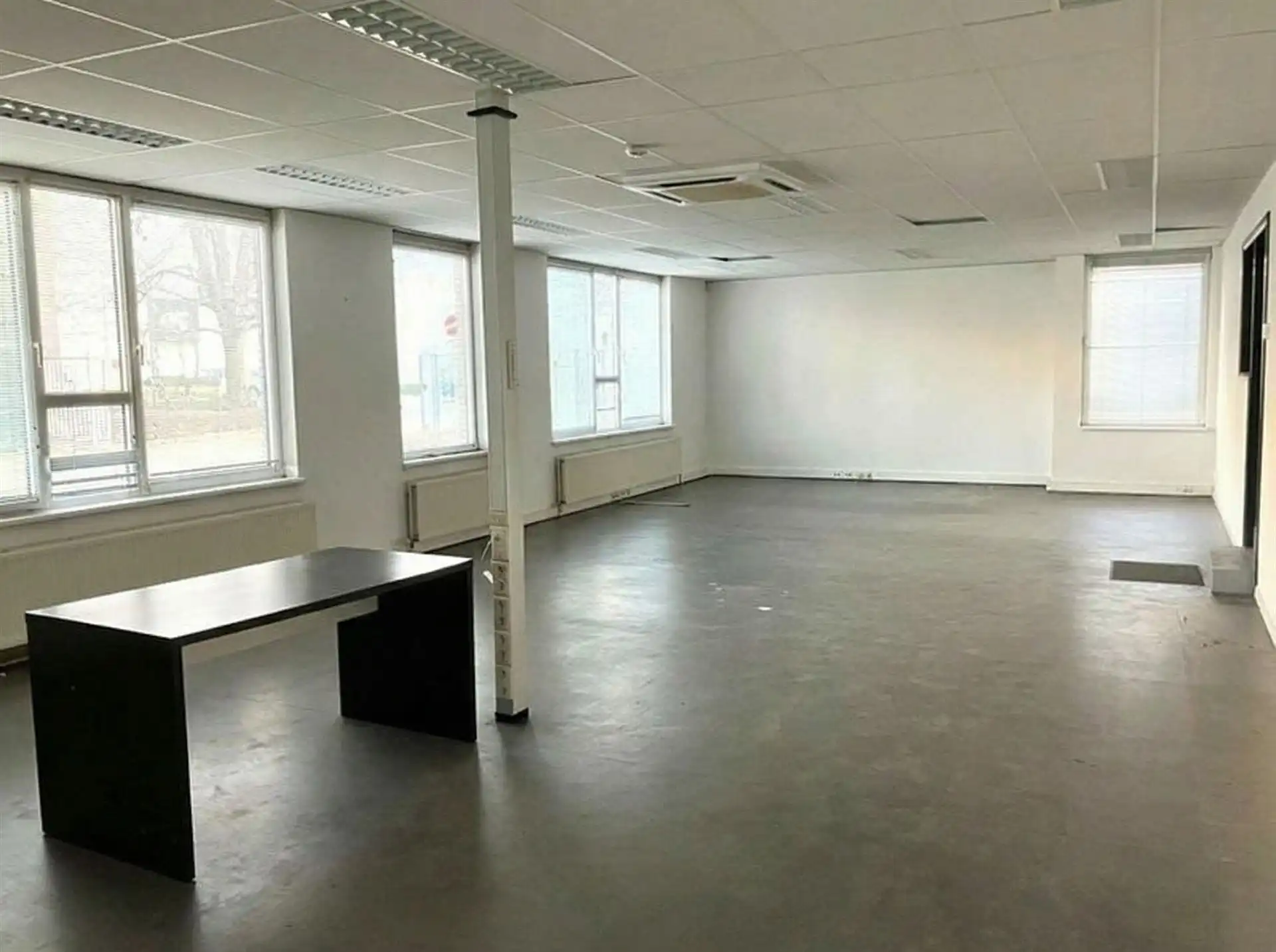 Gemengd gebouw foto 8