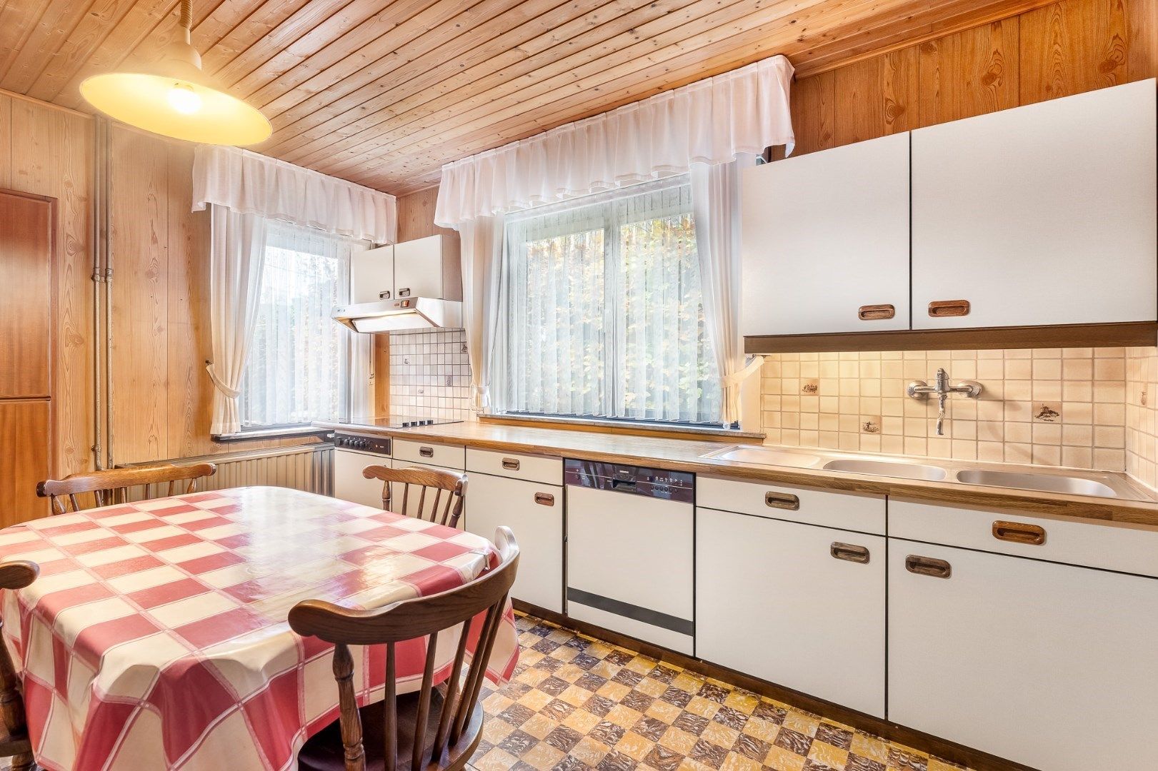 Karaktervolle woning op 14a met achterliggend agrarisch gebied in het hart van Lummen foto 12