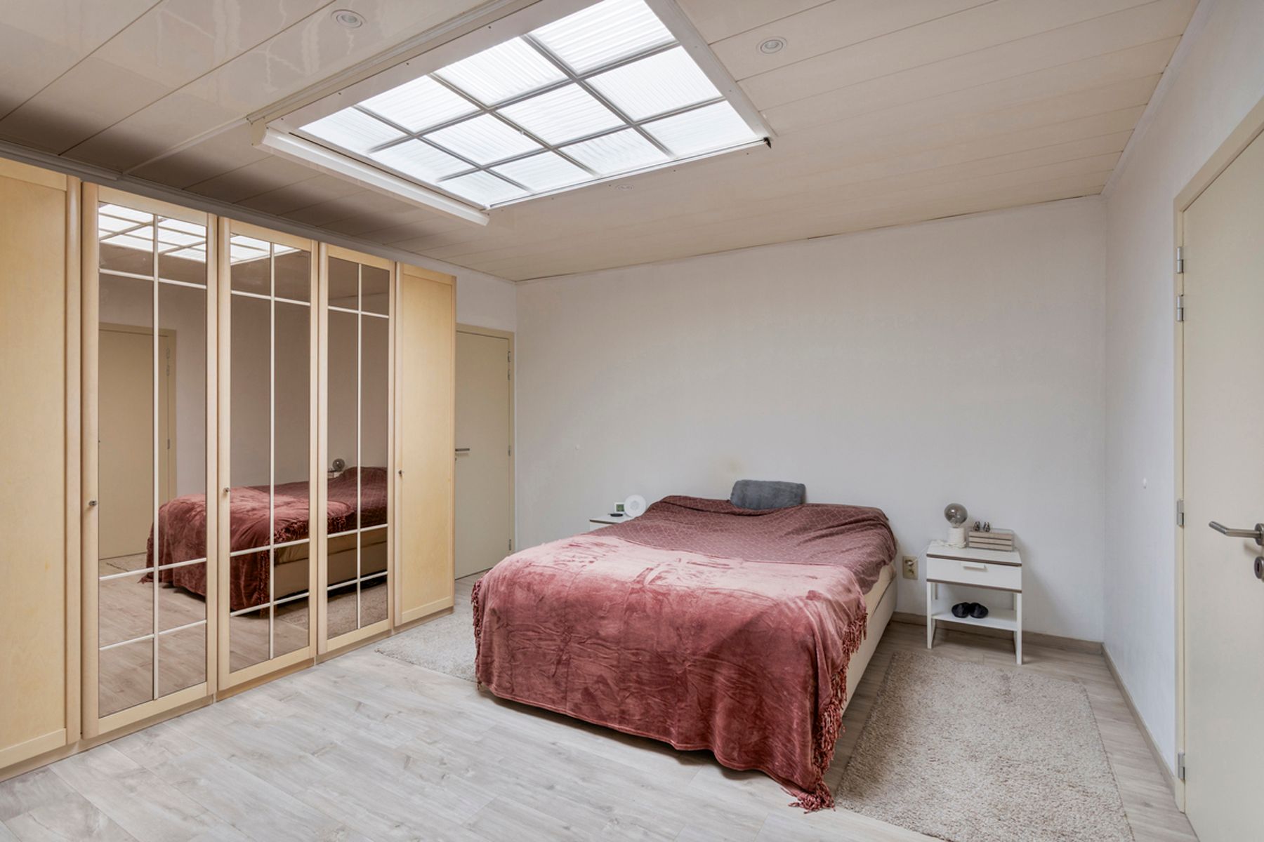 Opbrengsteigendom 2 appartementen en 2 commerciële ruimtes foto 22