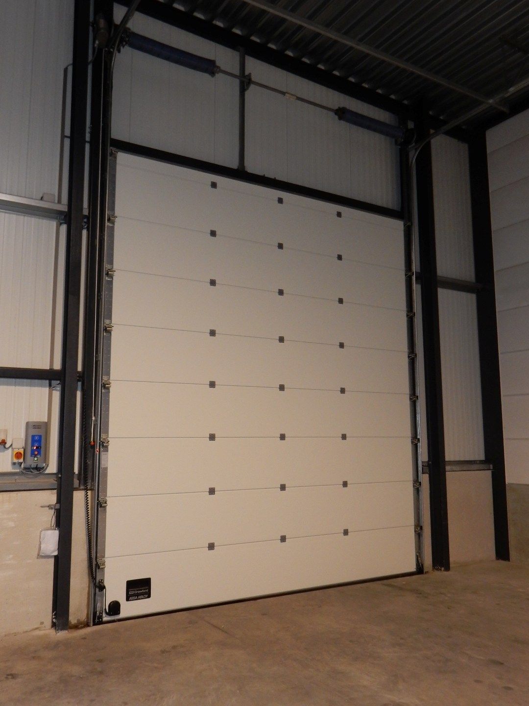 Loods te huur op uitstekende ligging. foto 4