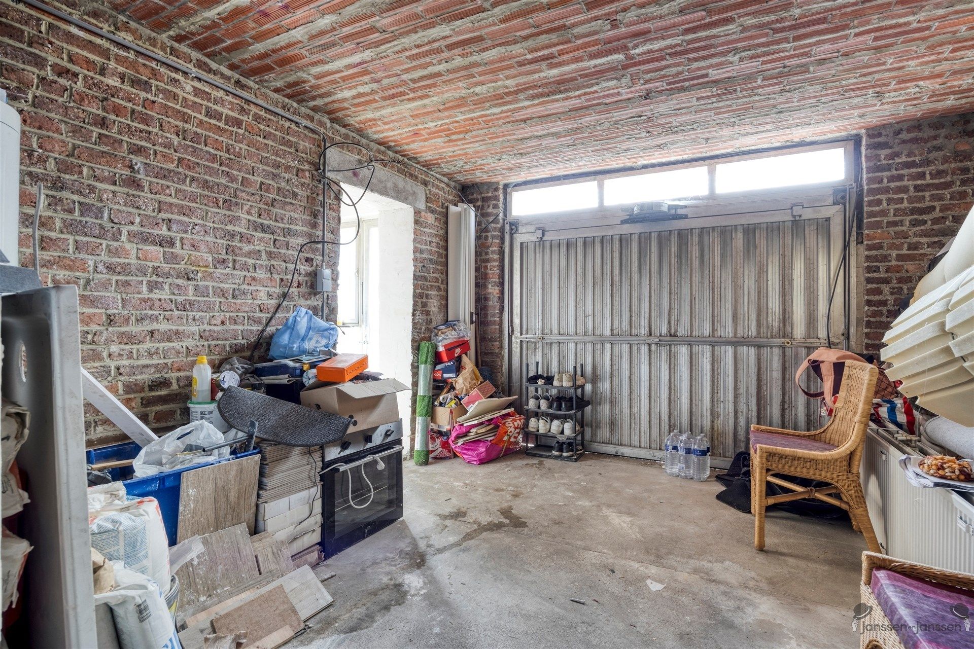 Te renoveren woning foto 30